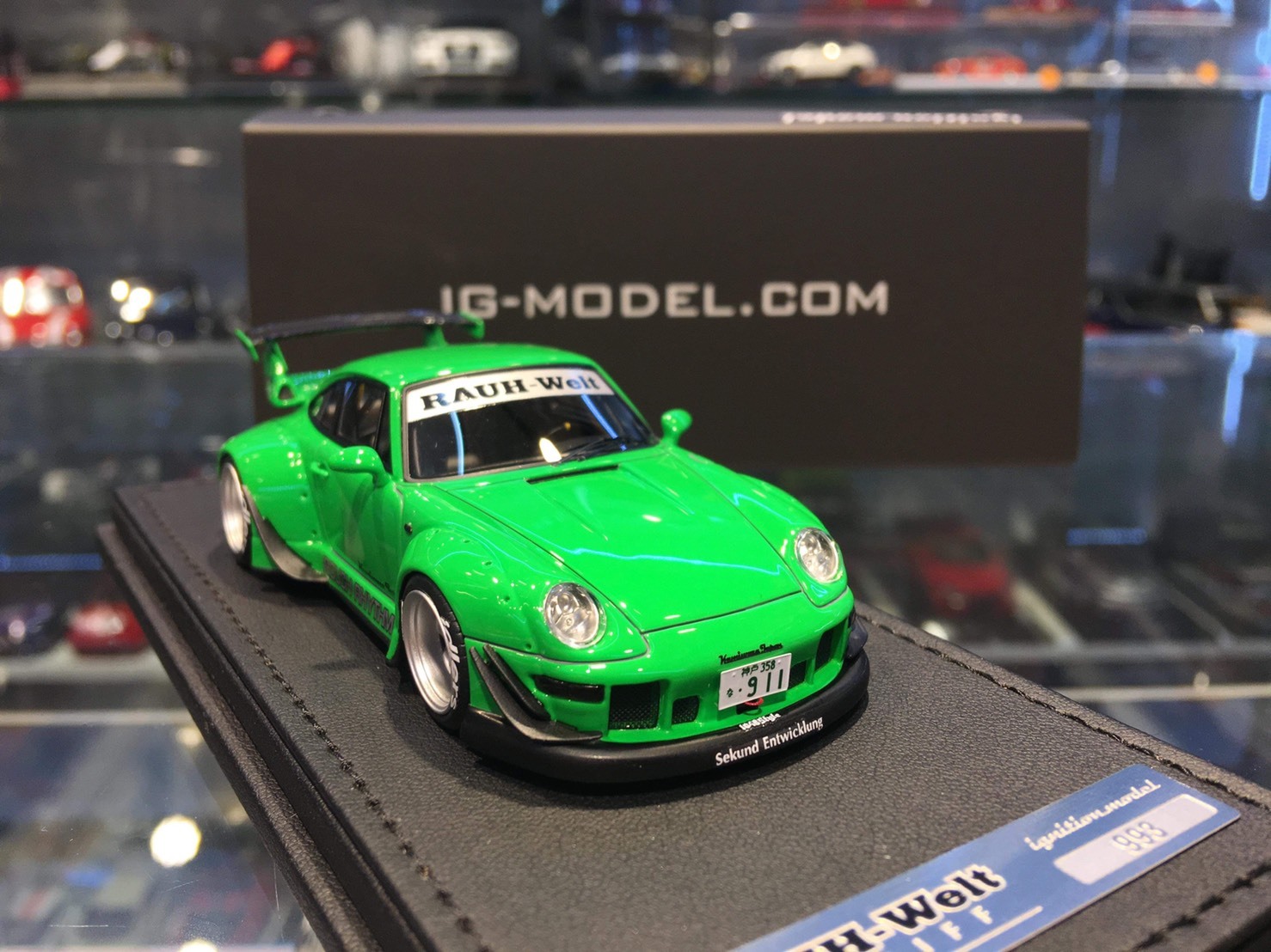 イグニッションモデル IG2170 1/43 RWB 993 Green-