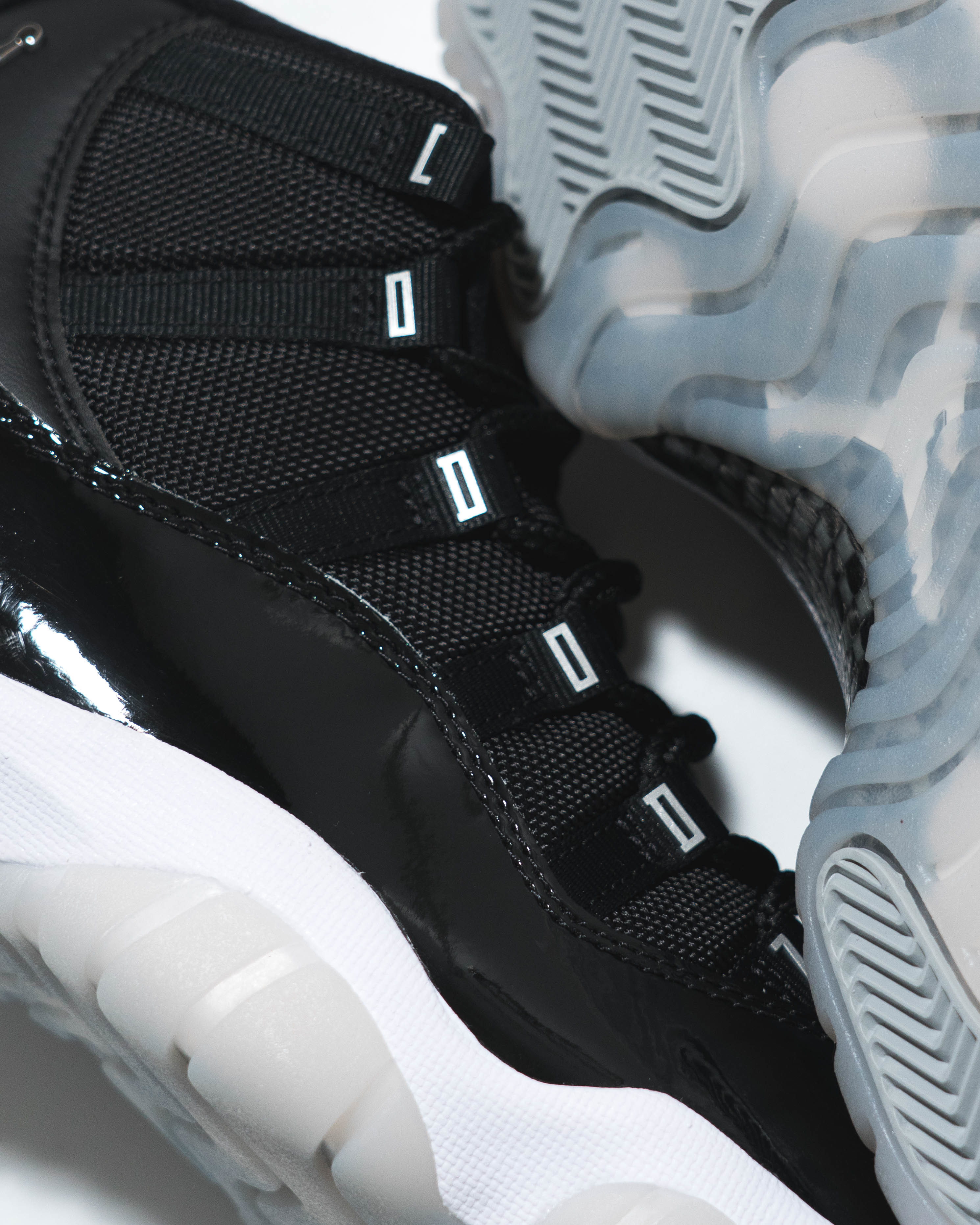 [現貨] Air Jordan 11 GS "Jubilee" 378038-011