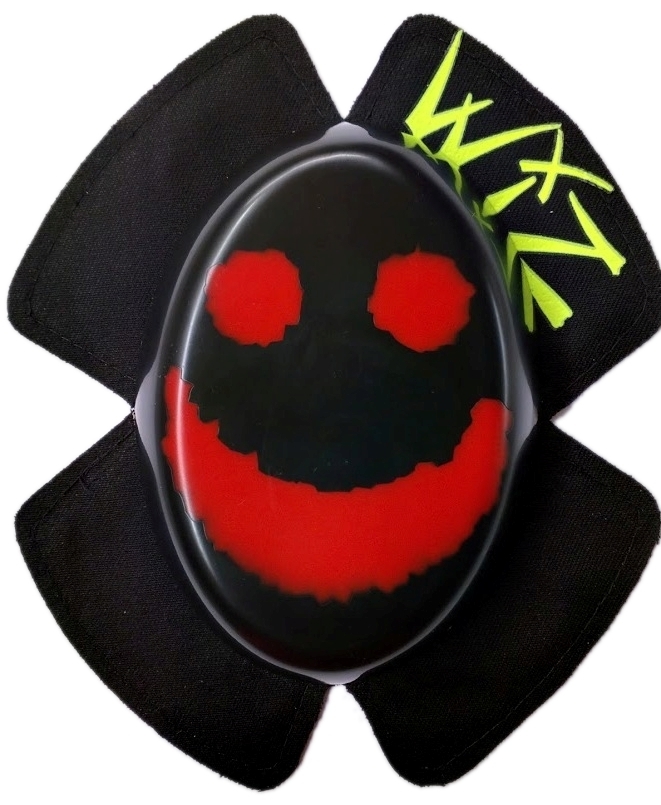 WIZ KNEE SLIDERS 滑塊 笑臉 黑底紅