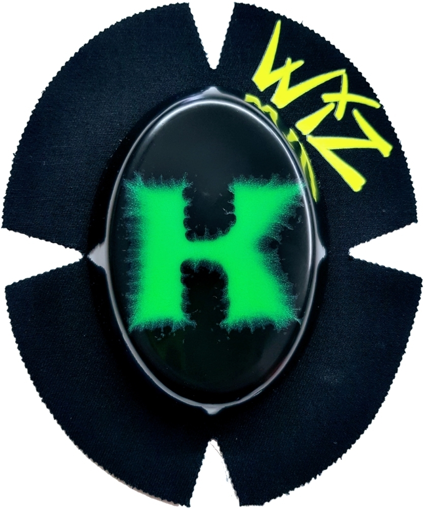 WIZ KNEE SLIDERS 滑塊 KAWASAKI 黑底綠