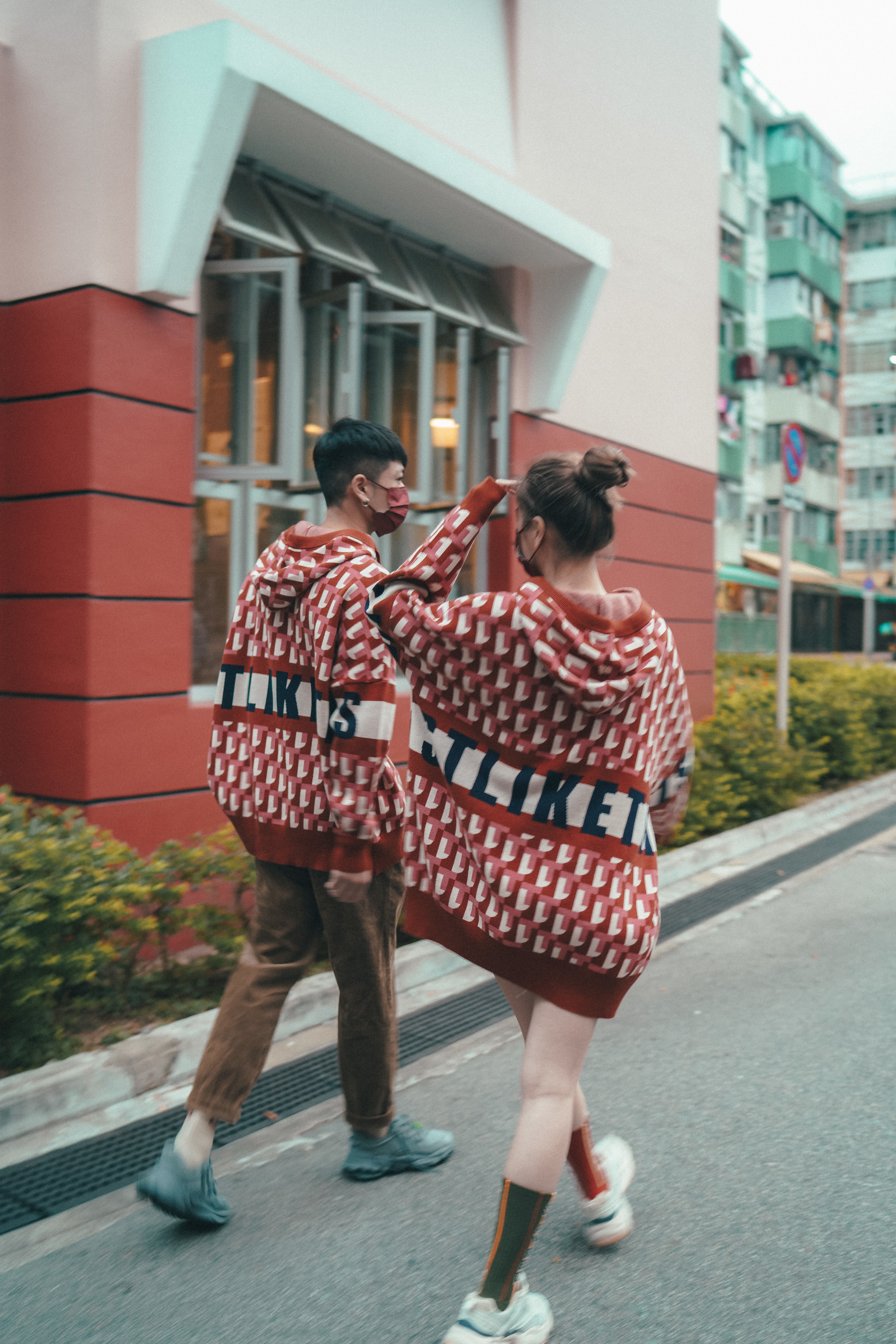 【Just Home】Home系列經典可拆兩著連帽衛衣 - 紅色