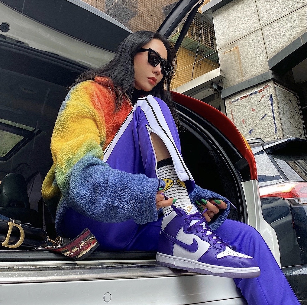 STREAK SMILE_白色_BF200038