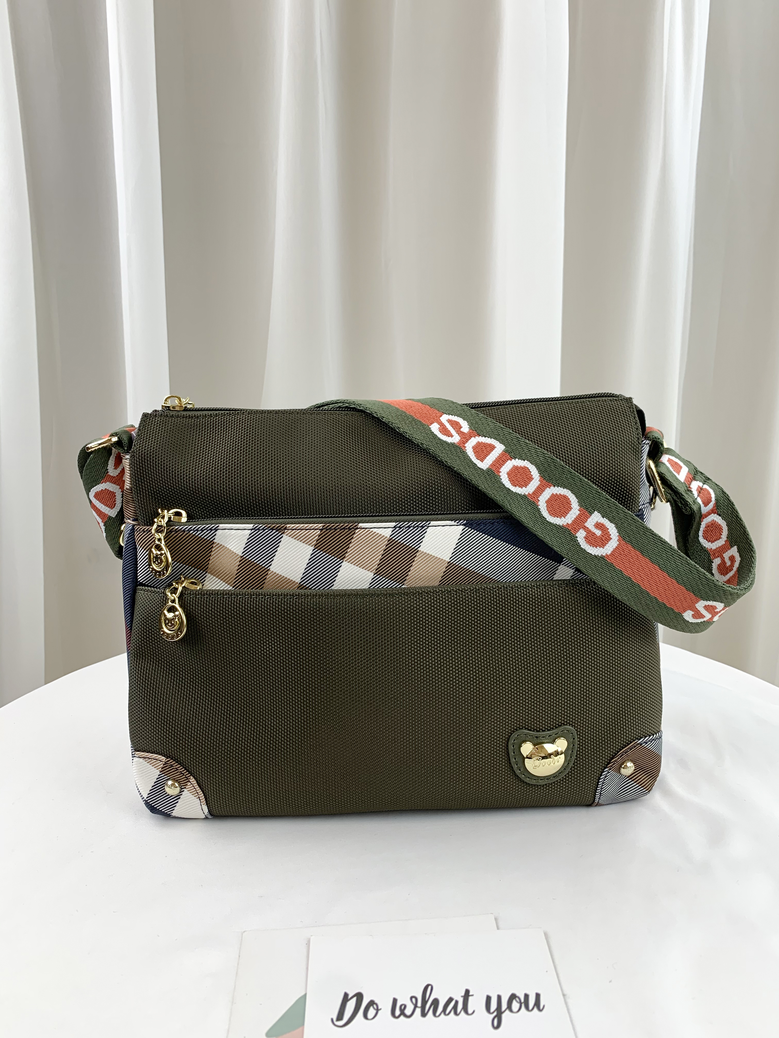 GOODS 大格綠 拼色防潑水側背包 #2045