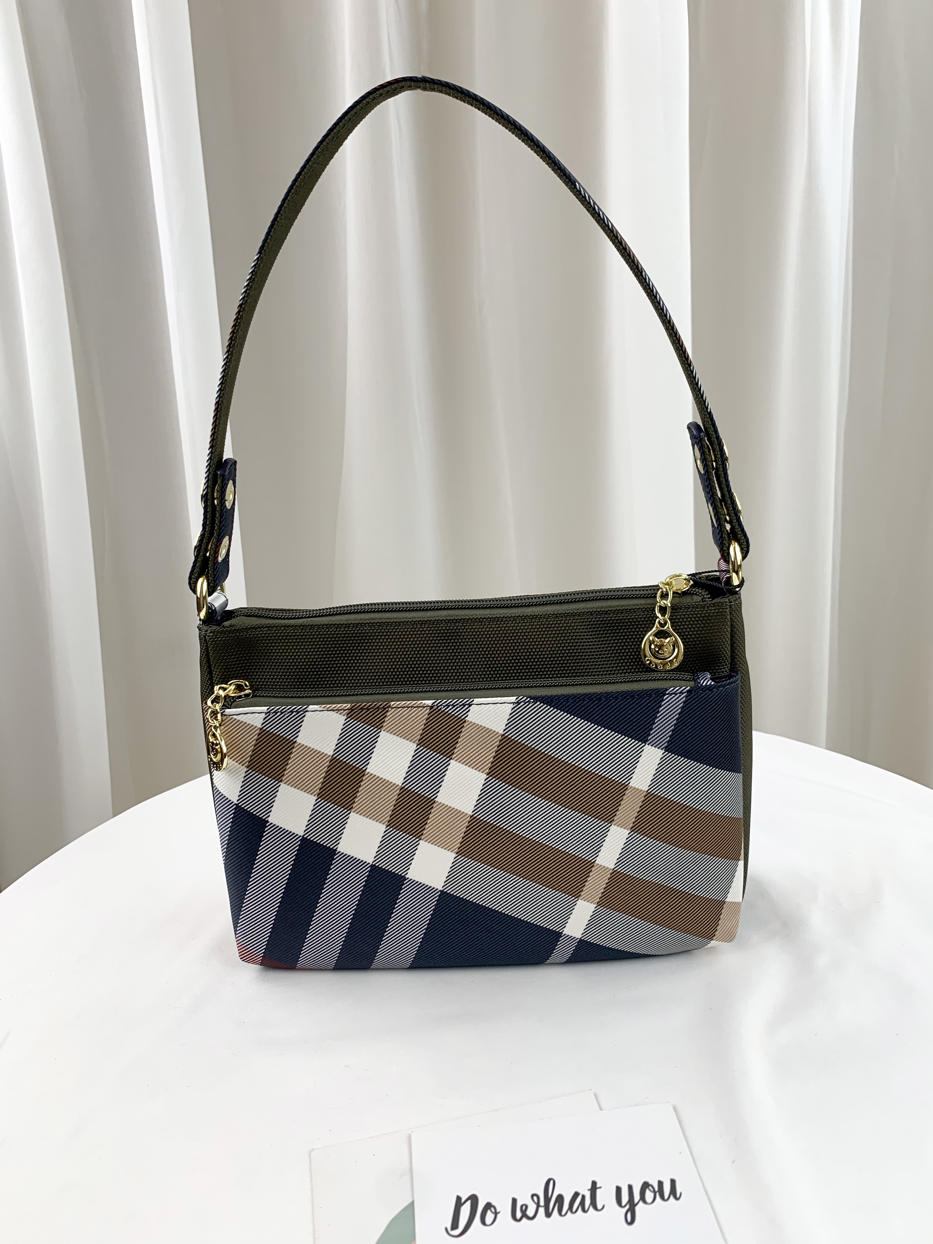 GOODS 大格綠 拼色防潑水肩背包 / 側背包 #2563