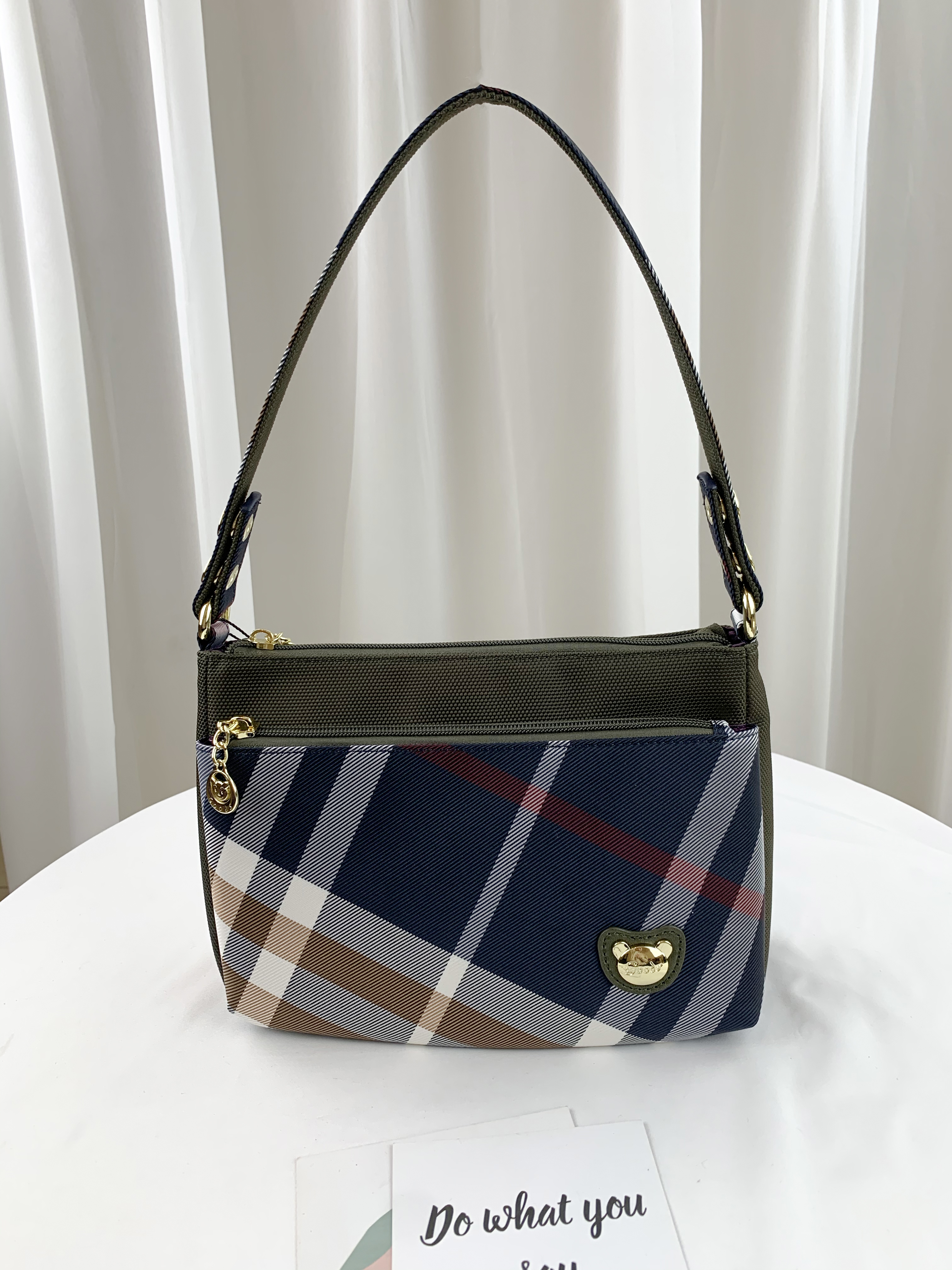 GOODS 大格綠 拼色防潑水肩背包 / 側背包 #2563