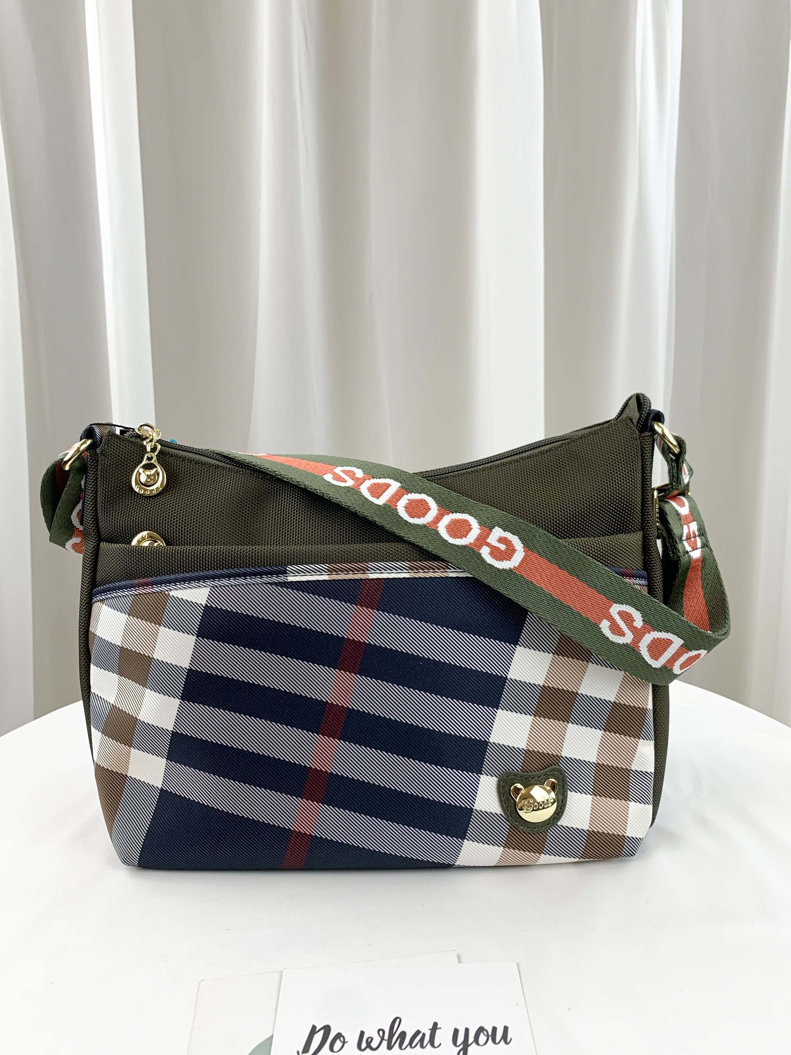 GOODS 大格綠 拼色防潑水肩背包 / 側背包 #2638