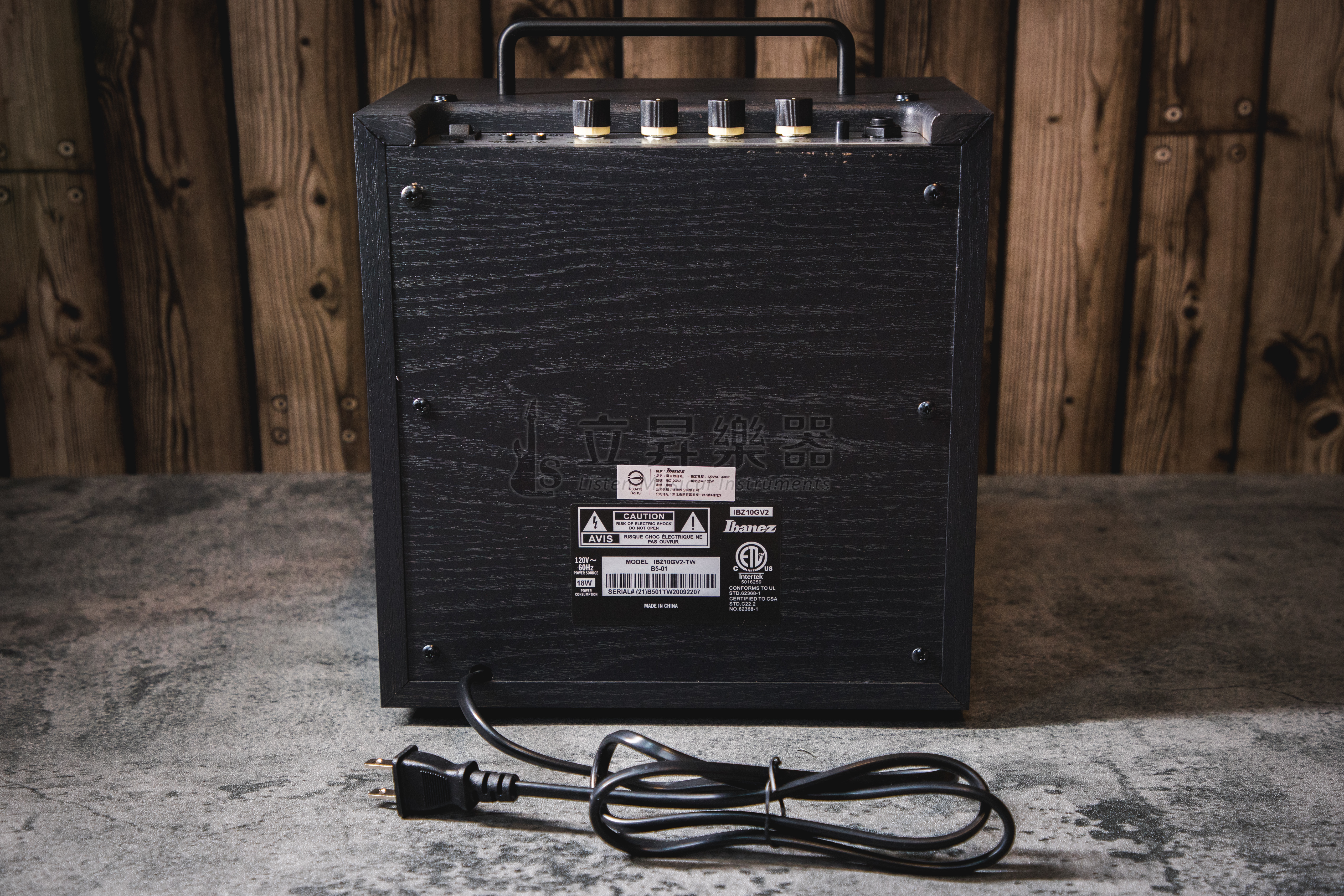 Ibanez Ibanez IBZ10G-V2 10瓦 6.5吋喇叭 電吉他音箱 【新款二代】 第 3 張圖片｜三峽吉他 / Bass