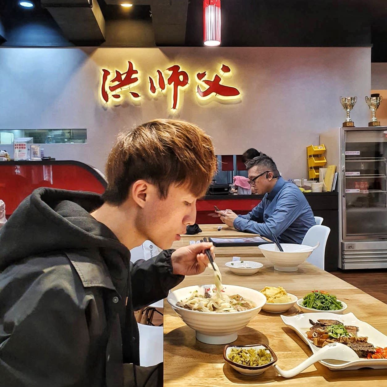 台北洪師父牛肉麵推薦