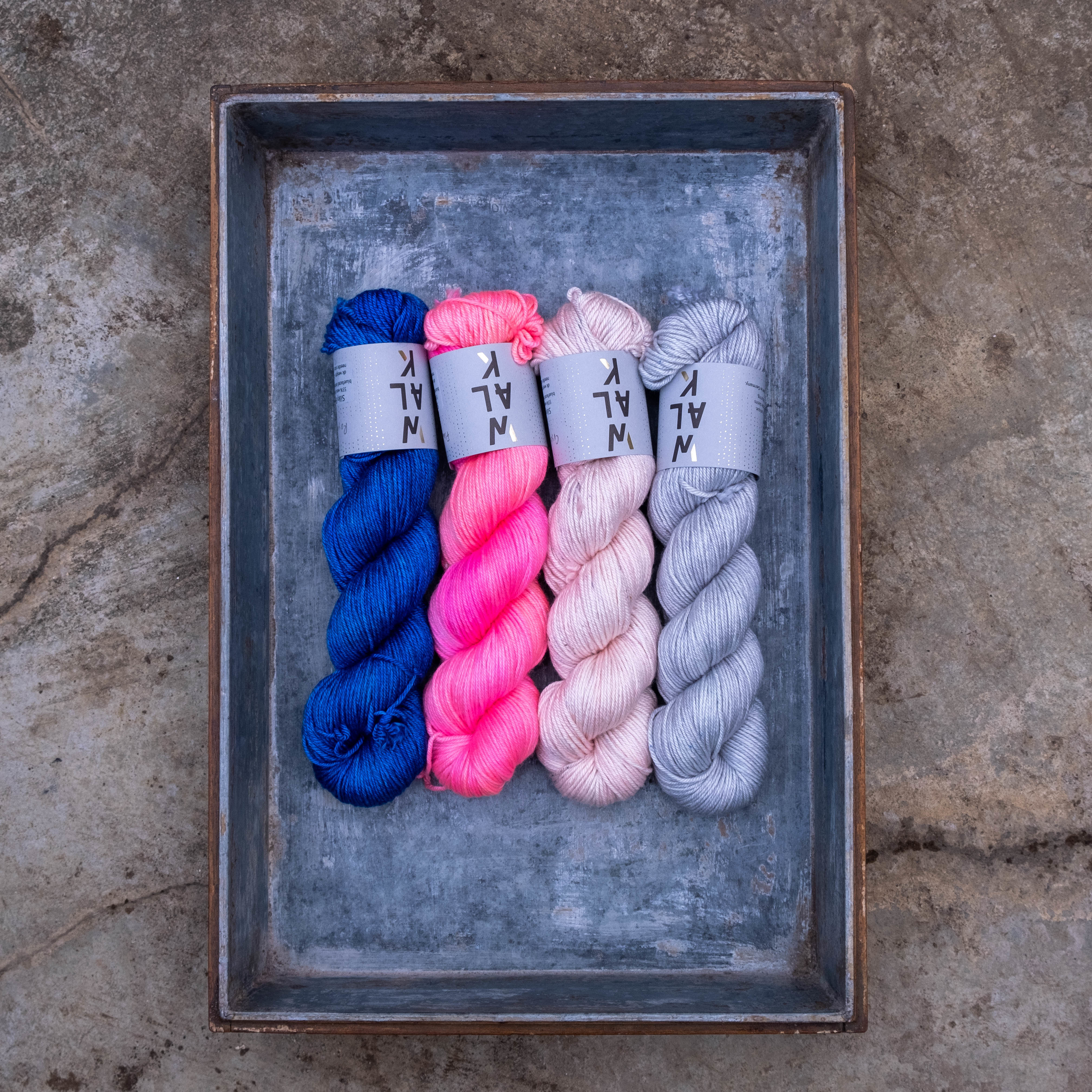 Silky BFL - Walk Collection