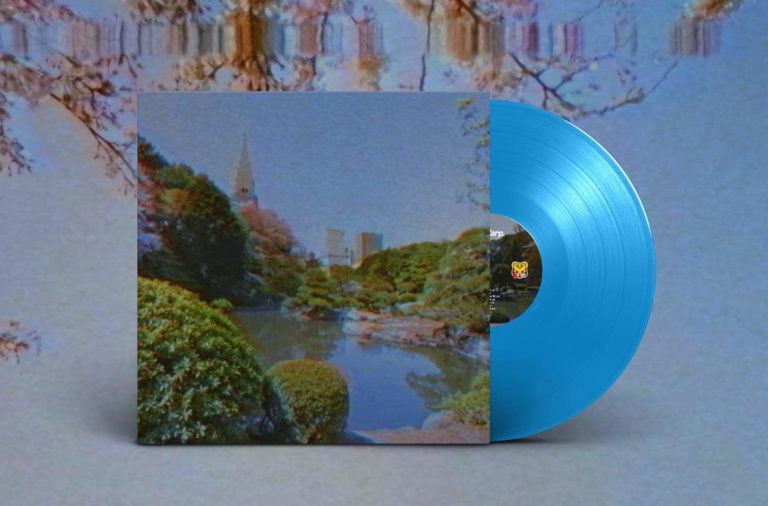 猫 シ Corp.（Catsystem Corp.） 《Lofi Sapphire》（藍膠LP）
