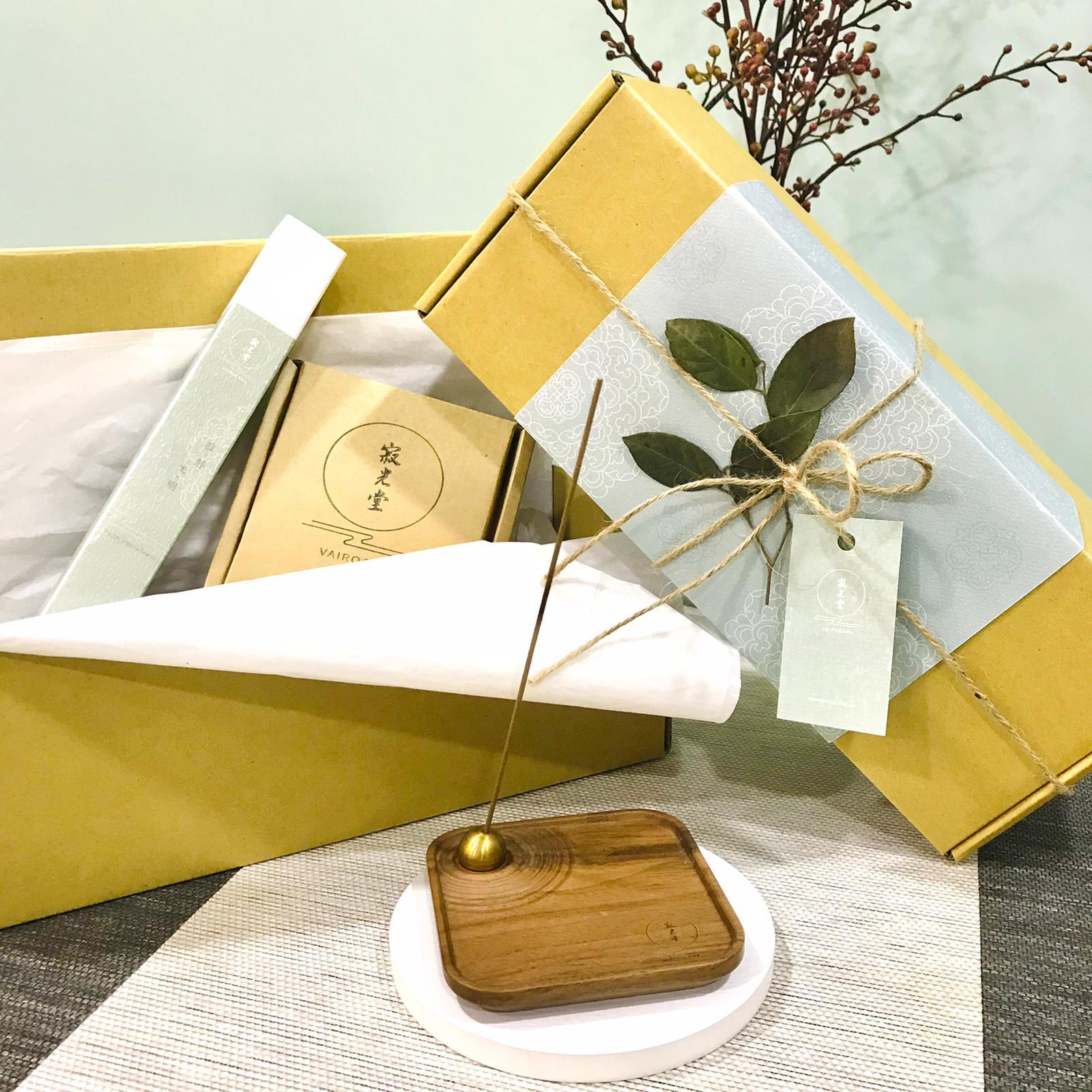 Limited Edition Special Gift Set (Wooden Incense Burner + Incense Stick)