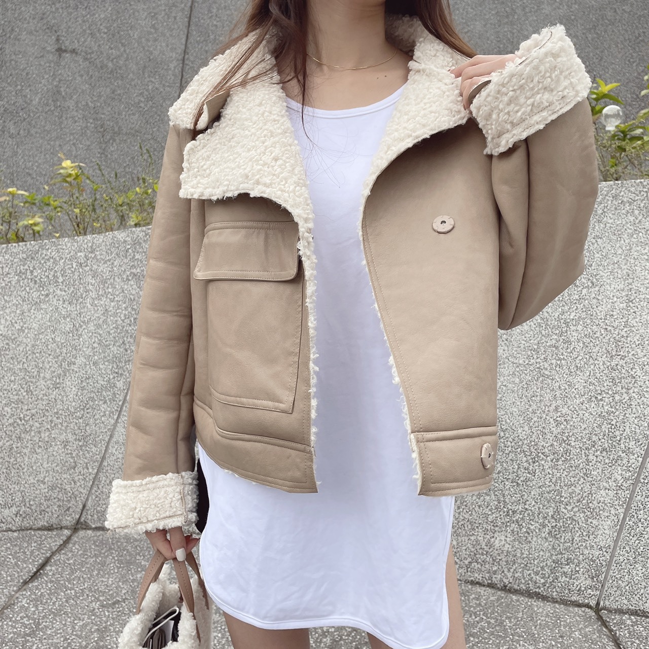 皮革拼接羊羔毛外套/二色