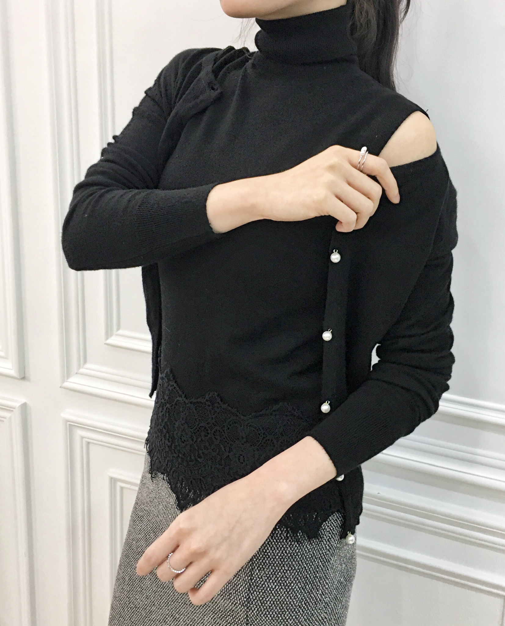 蕾絲高領上衣套裝