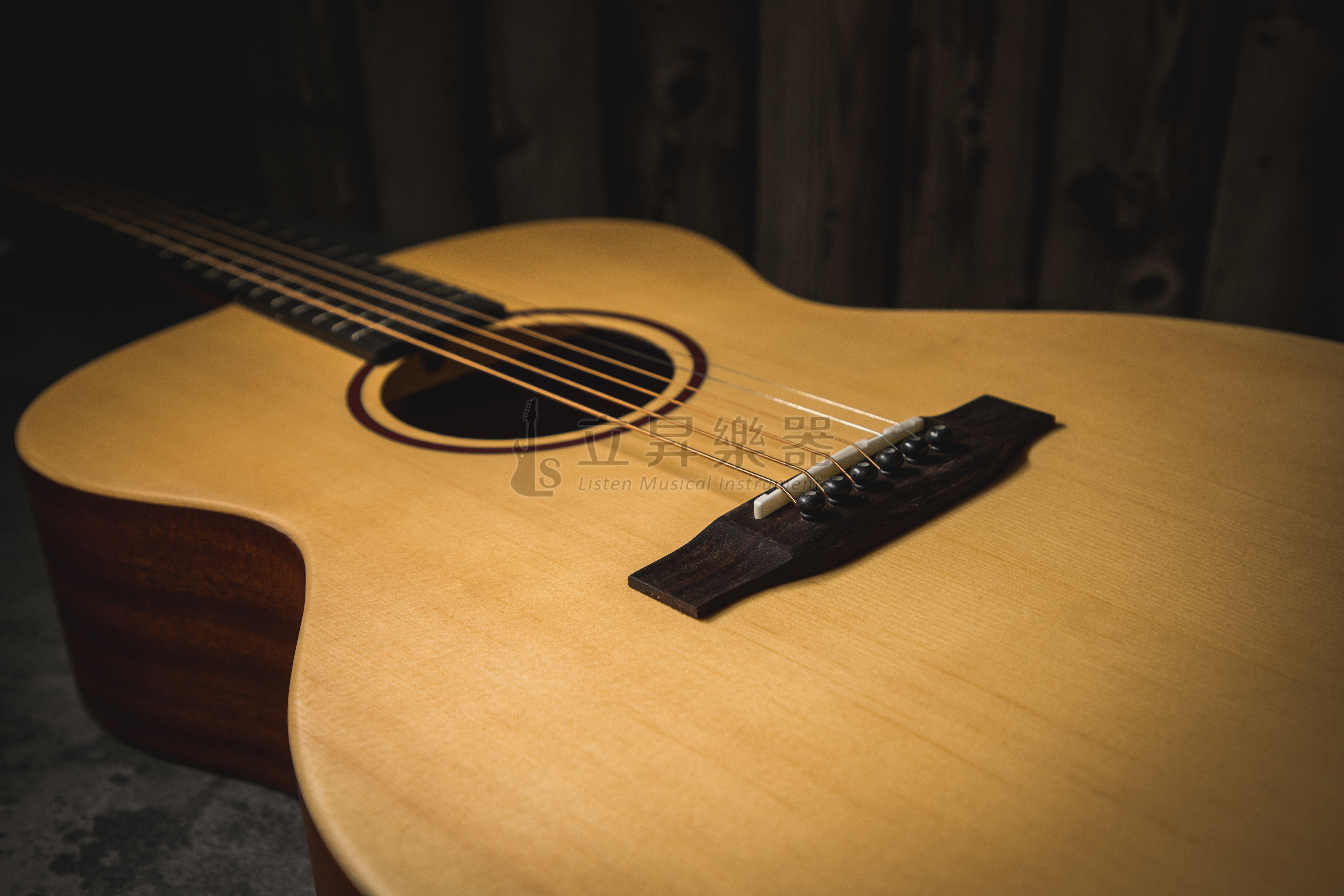 Starsun STARSUN S1-OM 木吉他 雲杉面單 含原廠15mm厚袋 第 3 張圖片｜三峽吉他 / Bass