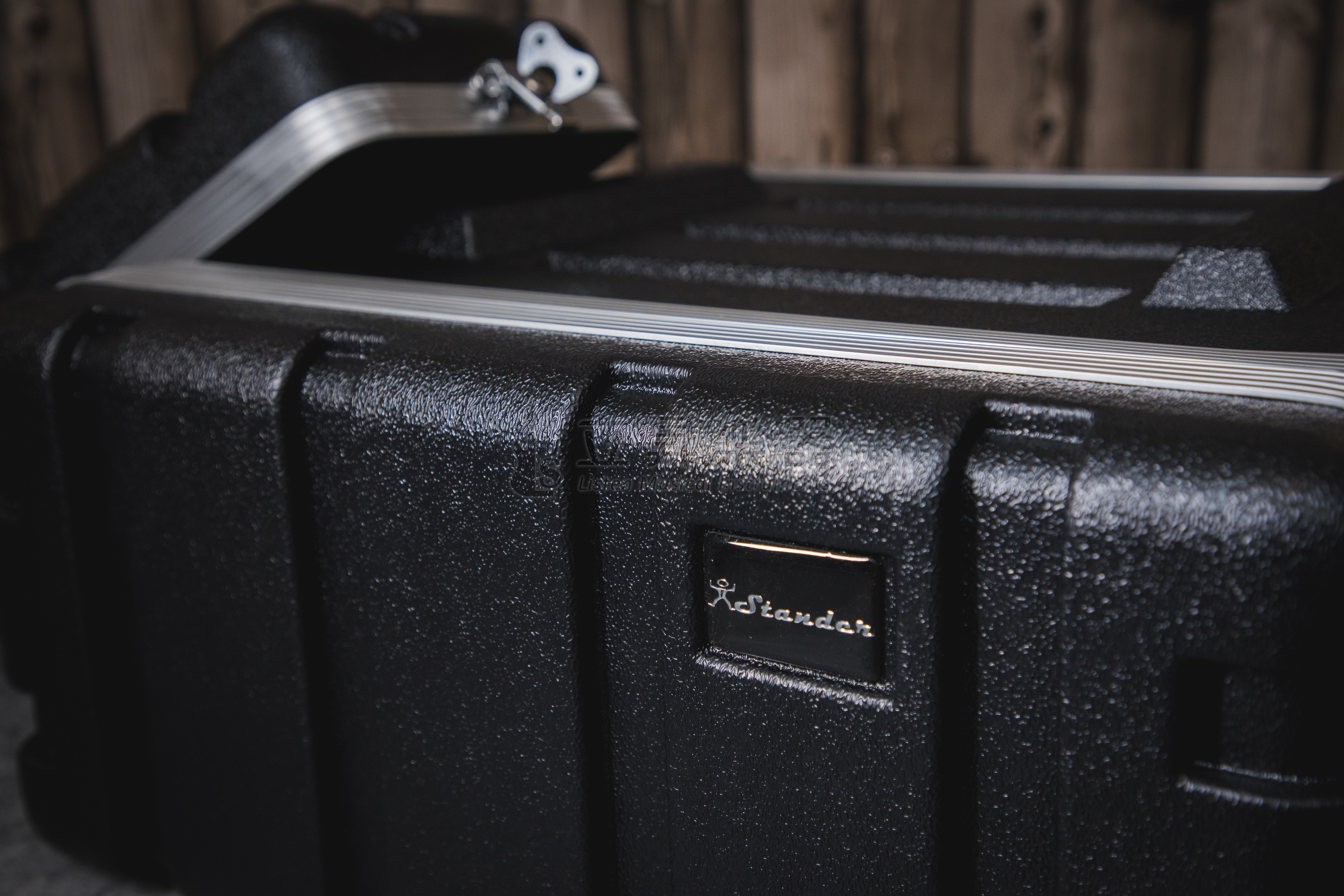 Stander ABS-4UL 二開機櫃 瑞克箱 後級機箱 音響設備 專業PA器材 塑鋼箱 第 3 張圖片｜三峽錄音 / 音響