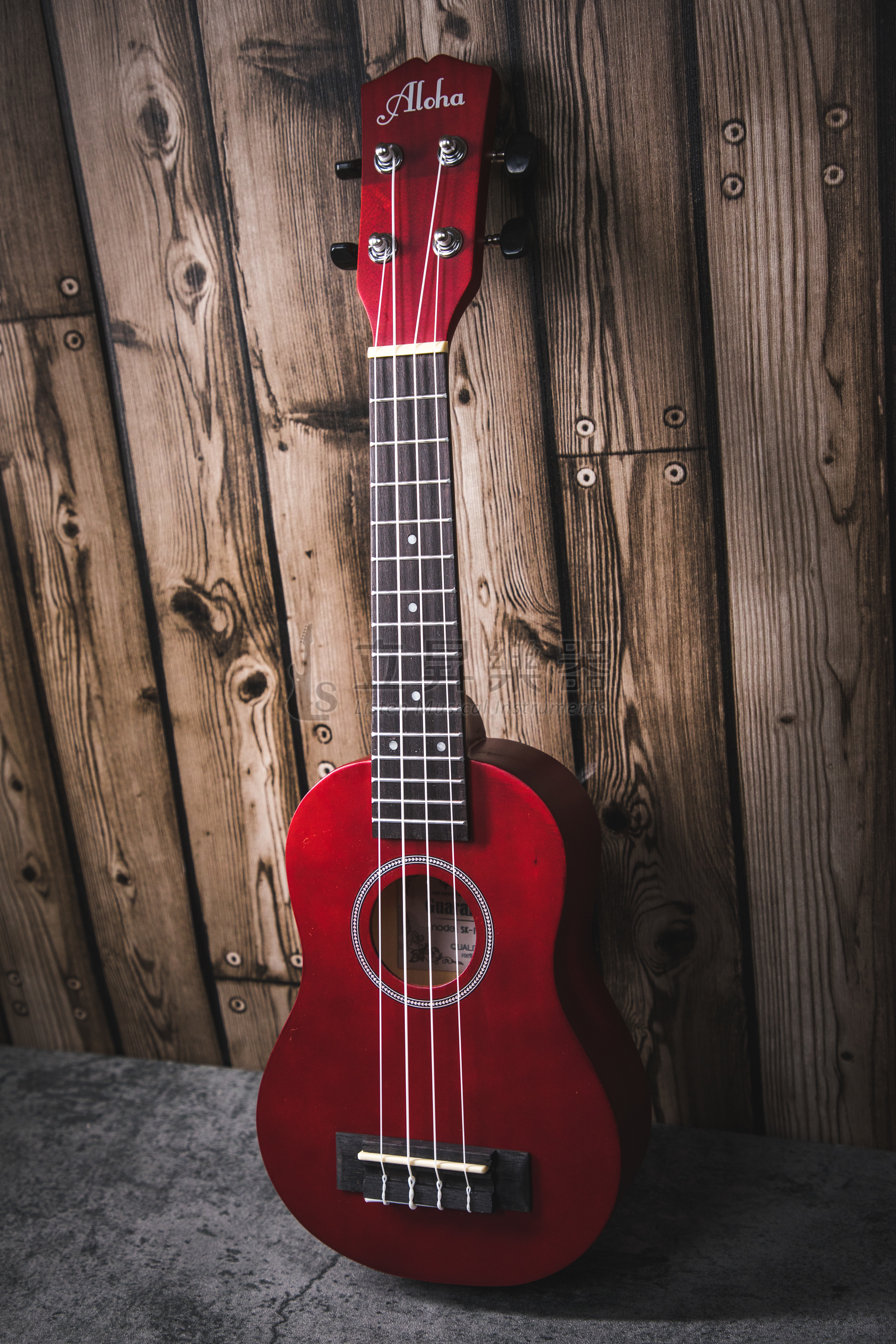 Soldin SK-100 紅色 烏克麗麗 21吋【附贈琴袋】