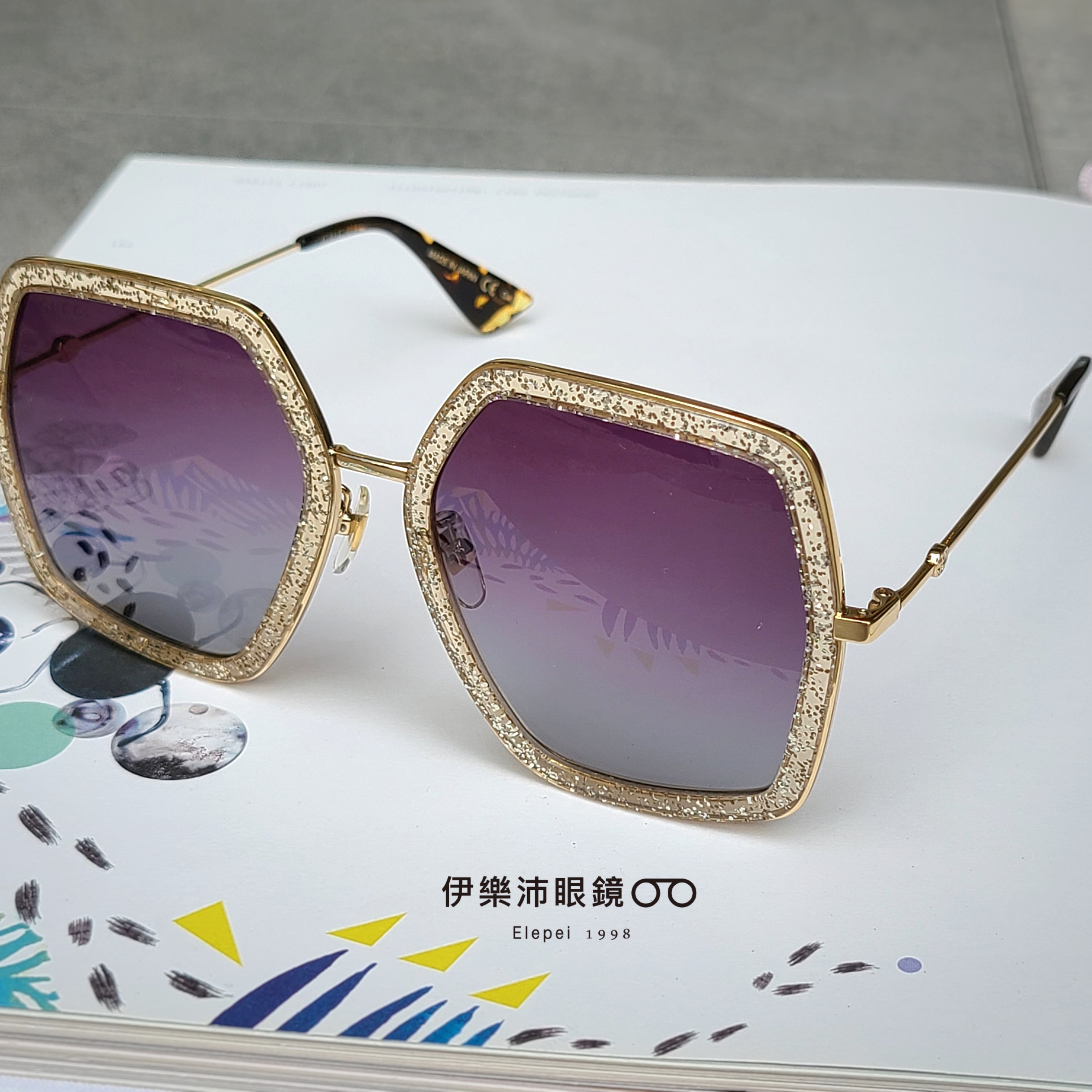 GUCCI GG0106S