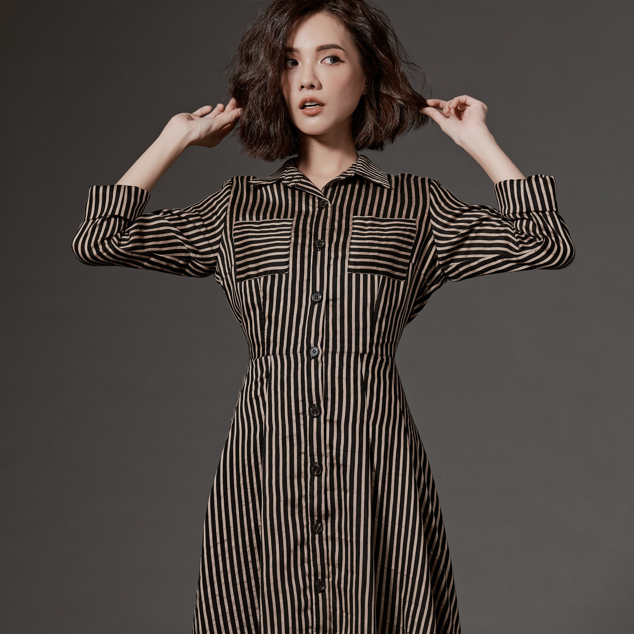 其他暢銷品-條紋雙口袋襯衫式洋裝