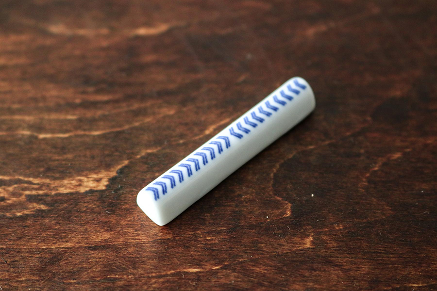 東屋-印判筷架/中的