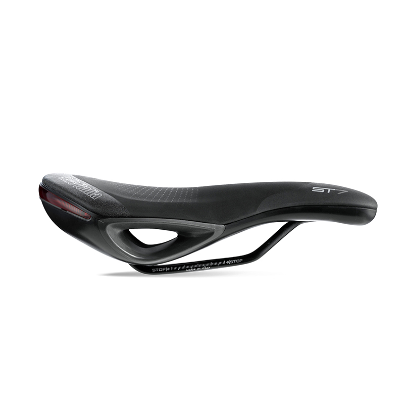 Selle Italia ST7 Superflow 座墊 (不含燈)