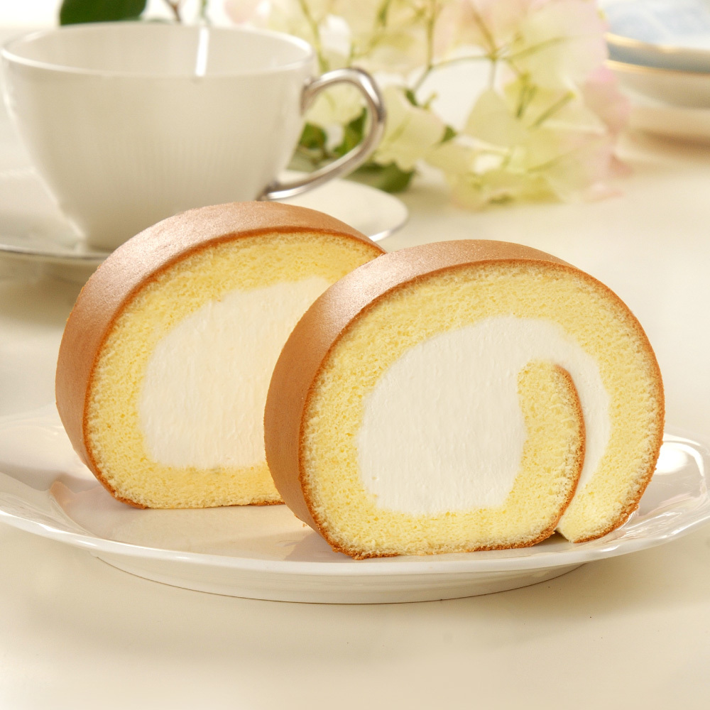 Yannick Cream Roll Cake