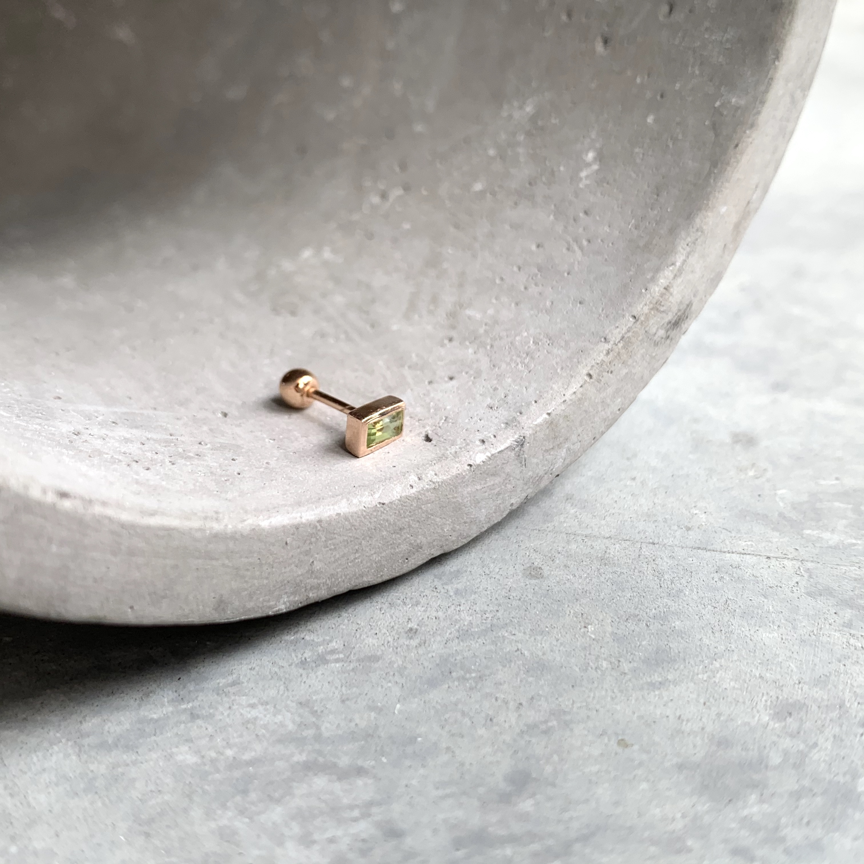 Lego細方橄欖石轉珠耳環