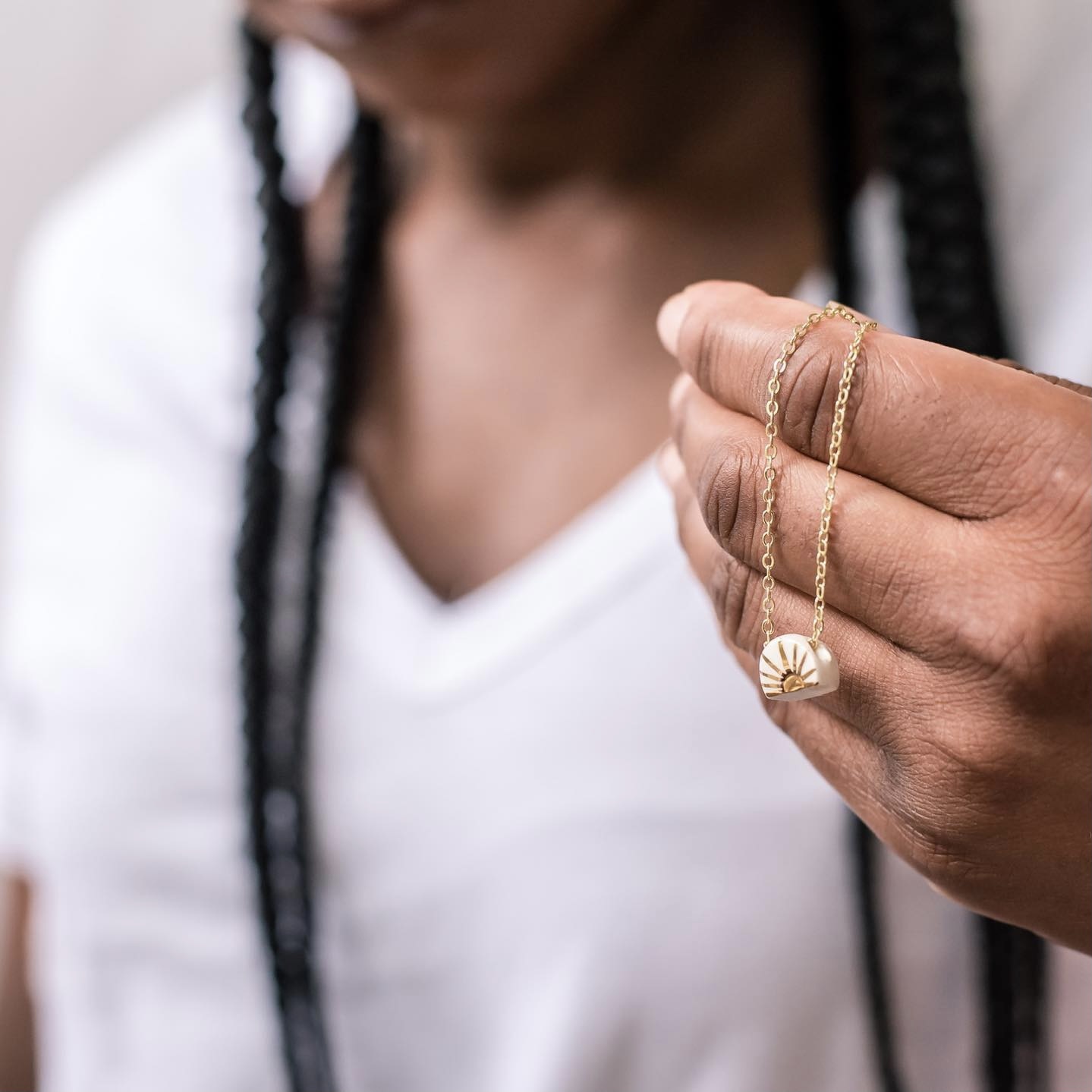 白雲 · 陽光吊墜香薰頸鏈 | ROBIN LEE ESSENTIALS