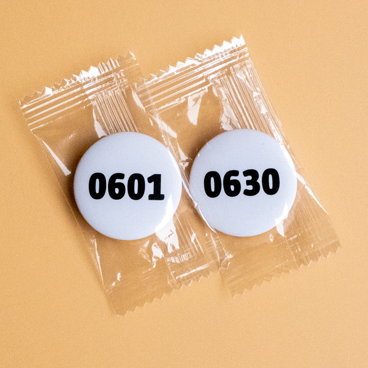 atthattime｜6月｜白色｜日子胸章