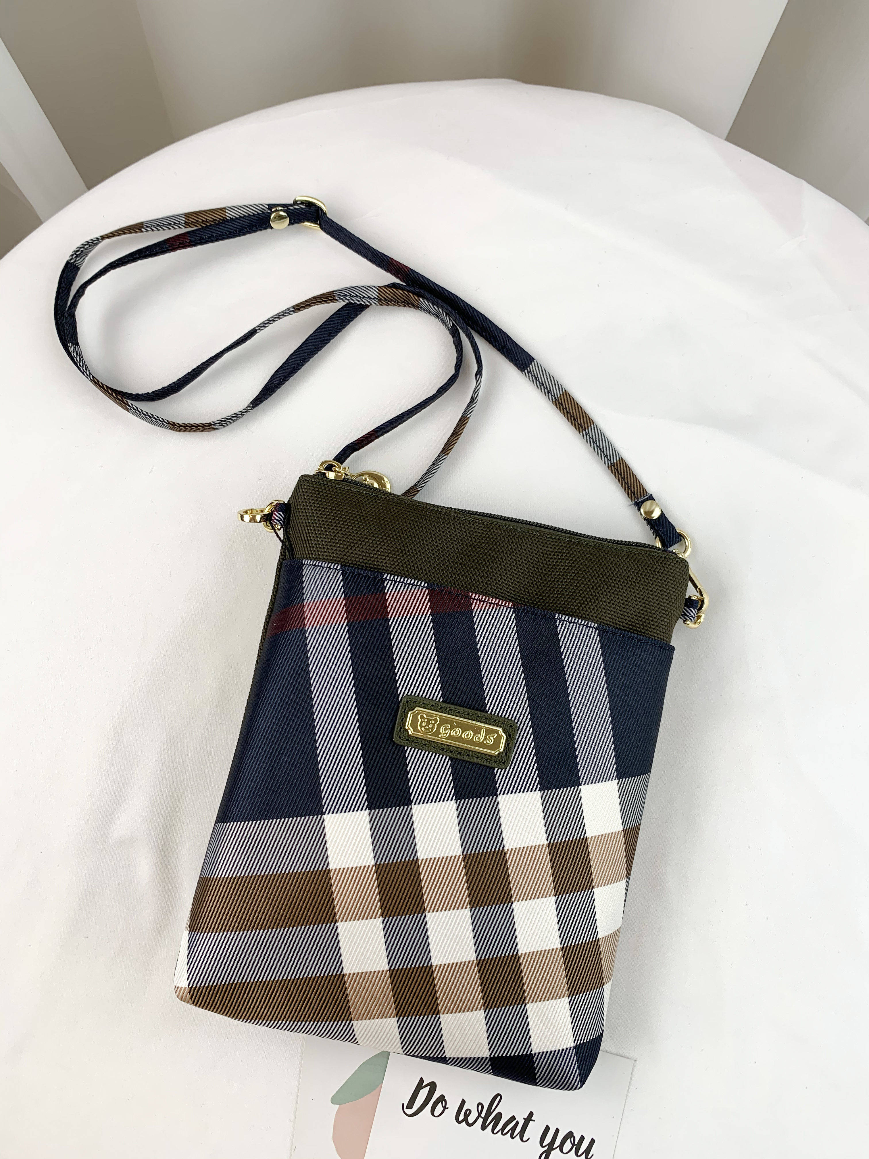 GOODS 大格綠拼色 單層手機側背包 #2231