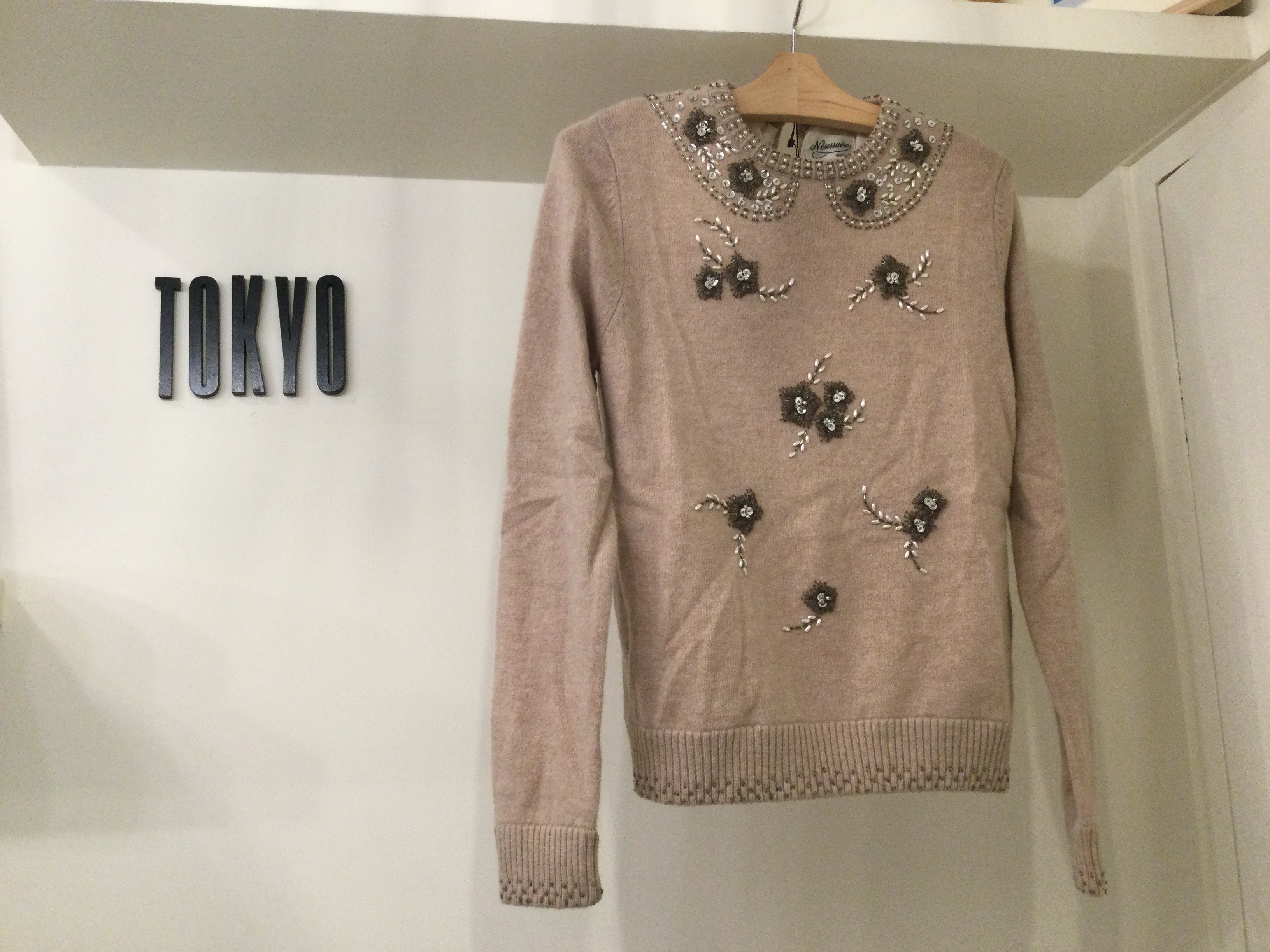 刺繡珍珠亮片毛衣