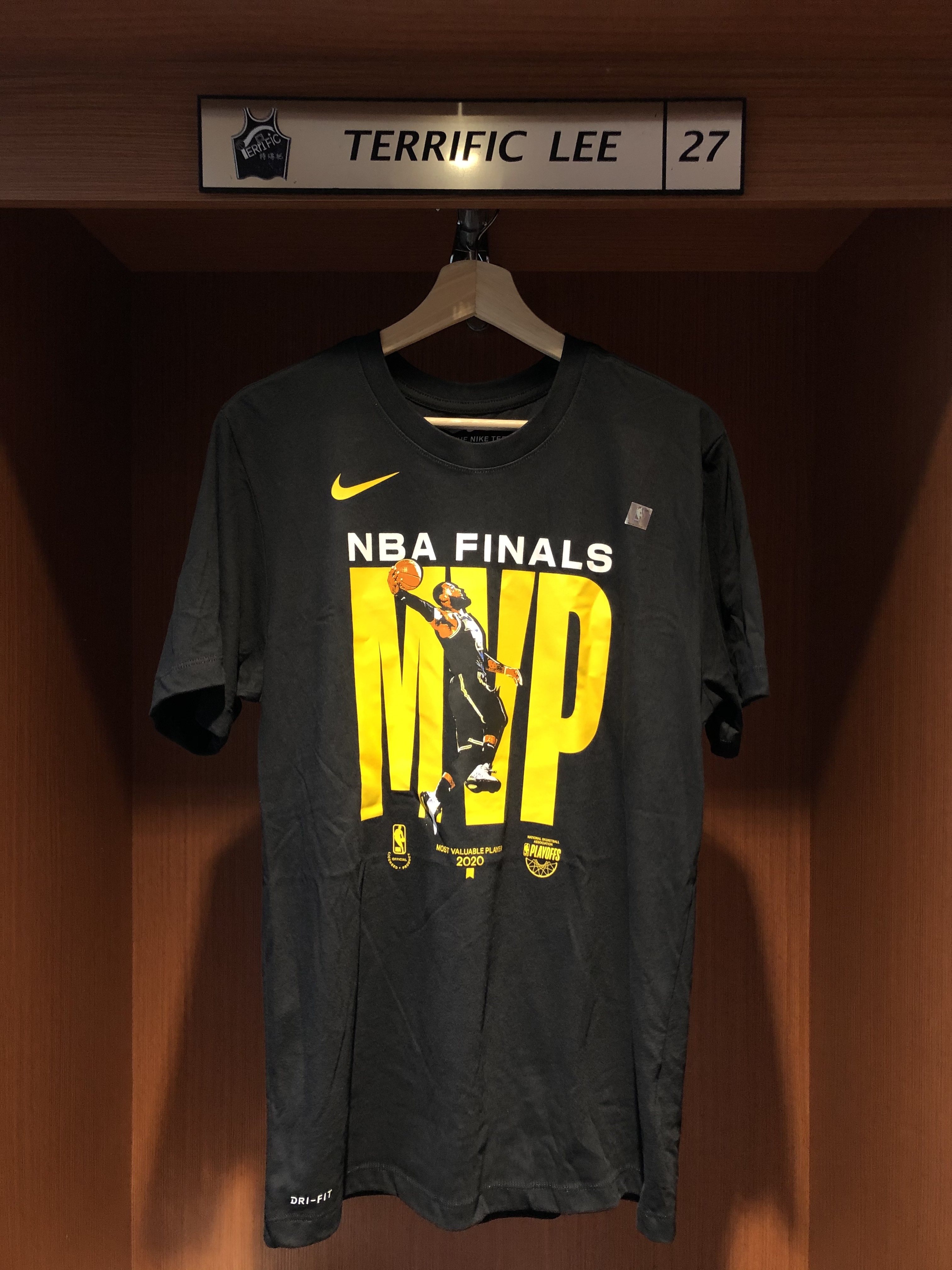 NBA短袖 Lebron James 洛杉磯湖人 2020總冠軍 FMVP 詹姆斯 Nike Tee 棉質短袖 全新