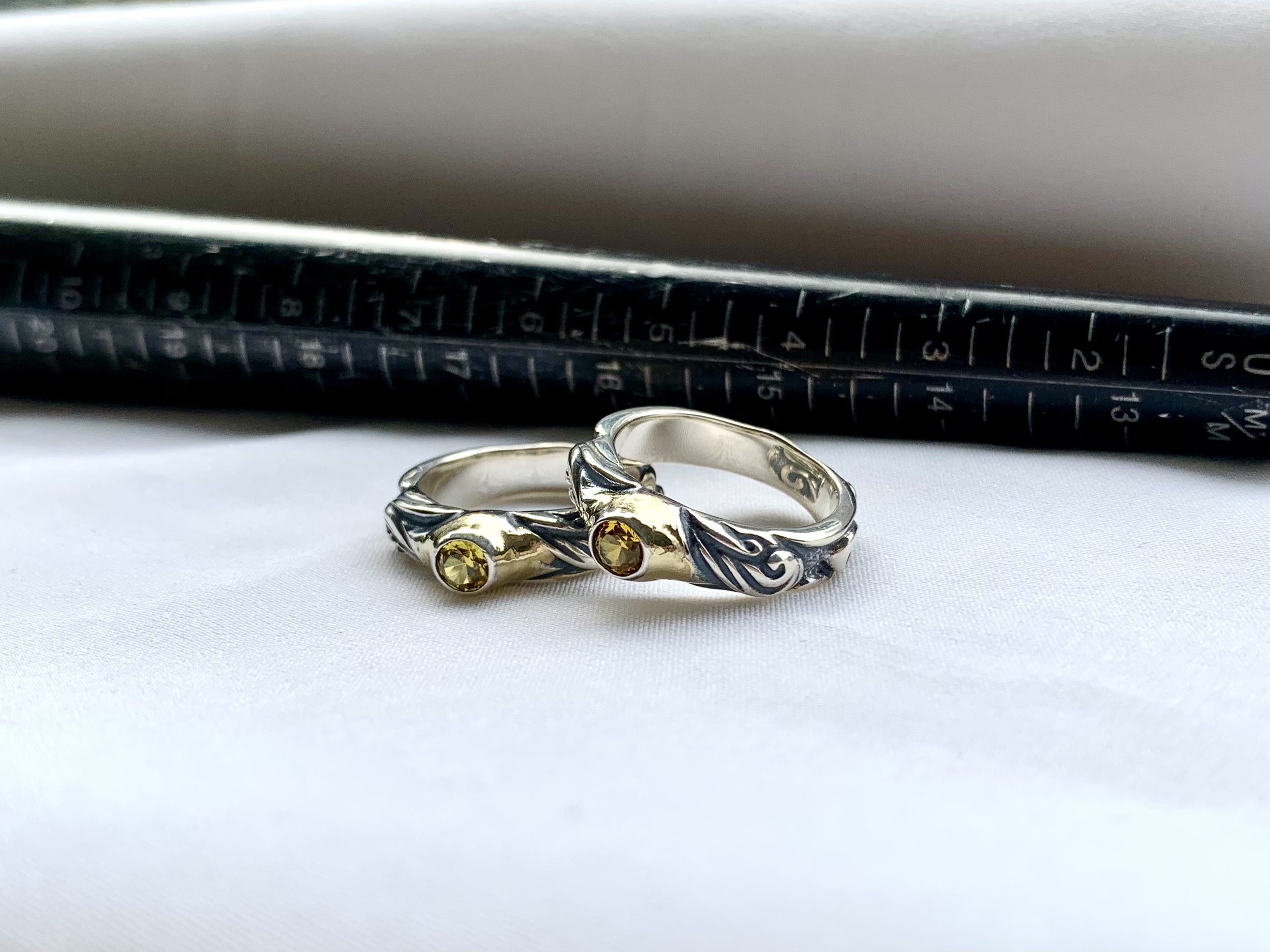 R441BW 4MM 黃色托帕石戒指