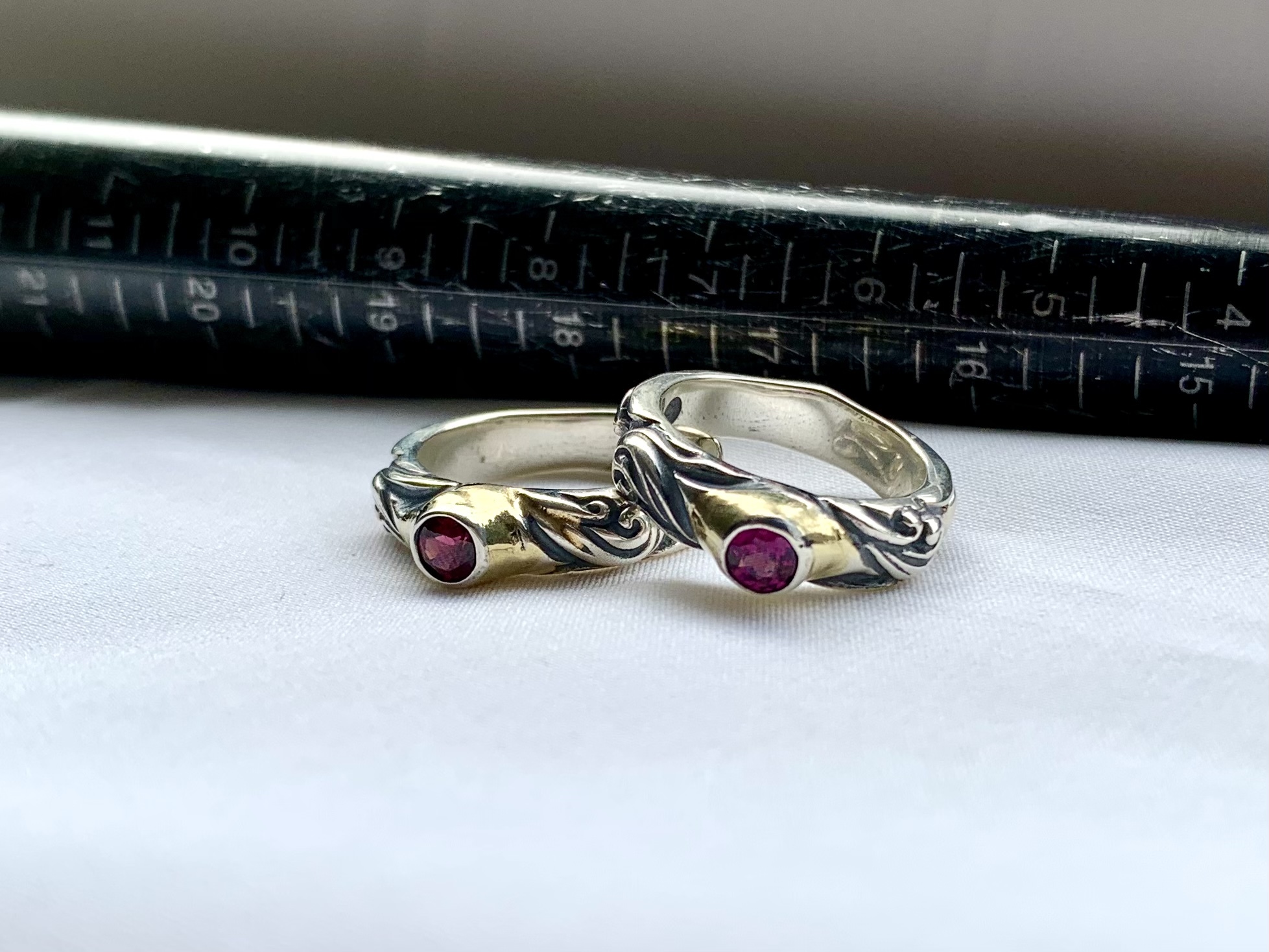 R441BWC 4MM 紅榴石石榴石戒指