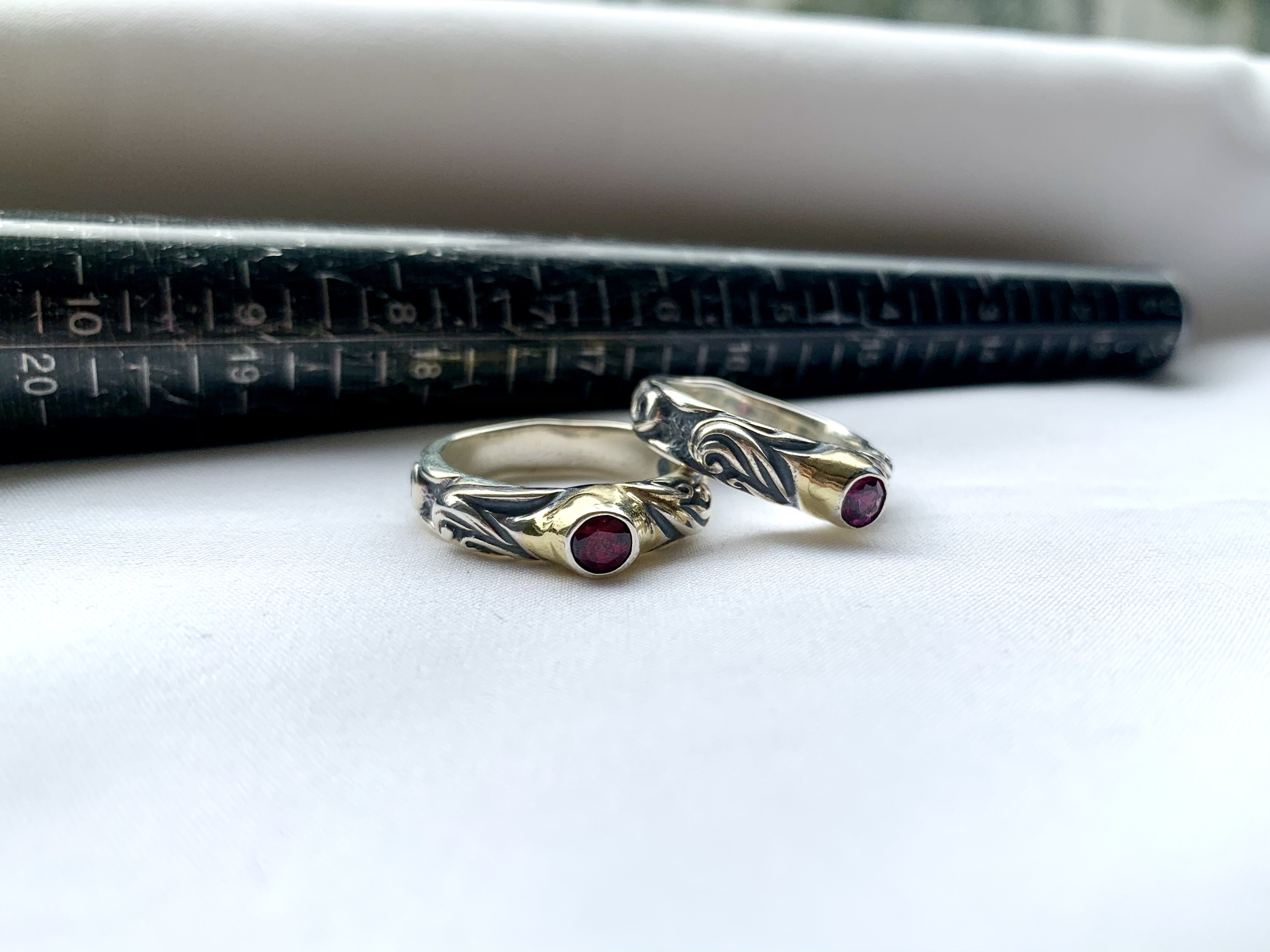 R441BWC 4MM 紅榴石石榴石戒指