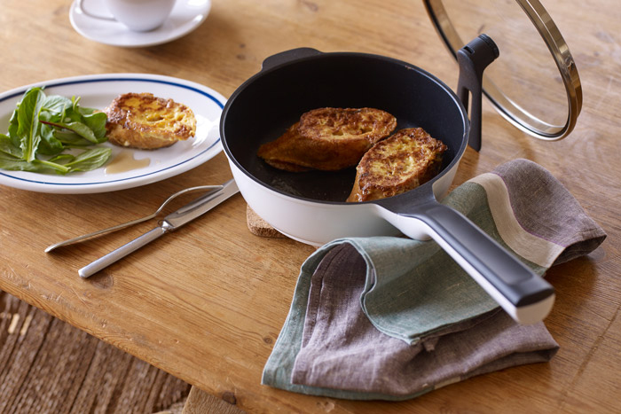 日本 Remy pan plus 多功能頂級不沾鍋 24cm（三色 含蓋）可加購配件