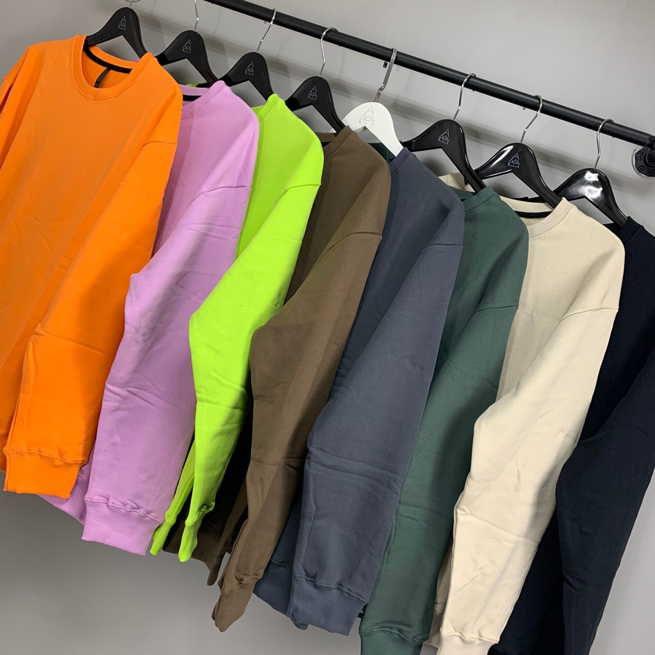 韓國 經典 袖口刺繡 衛衣