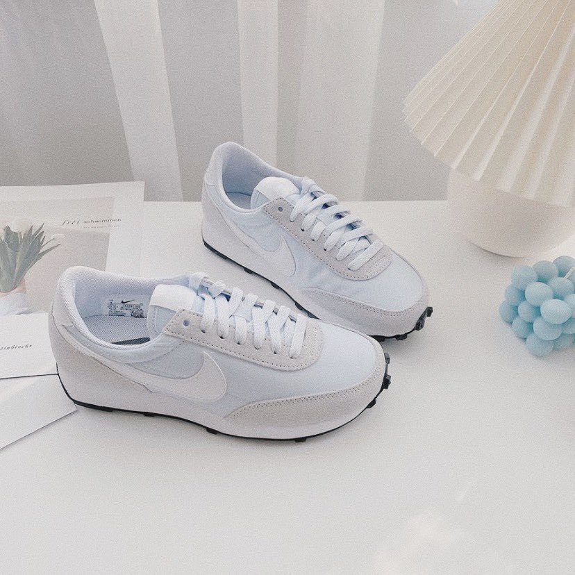 nike daybreak white grey