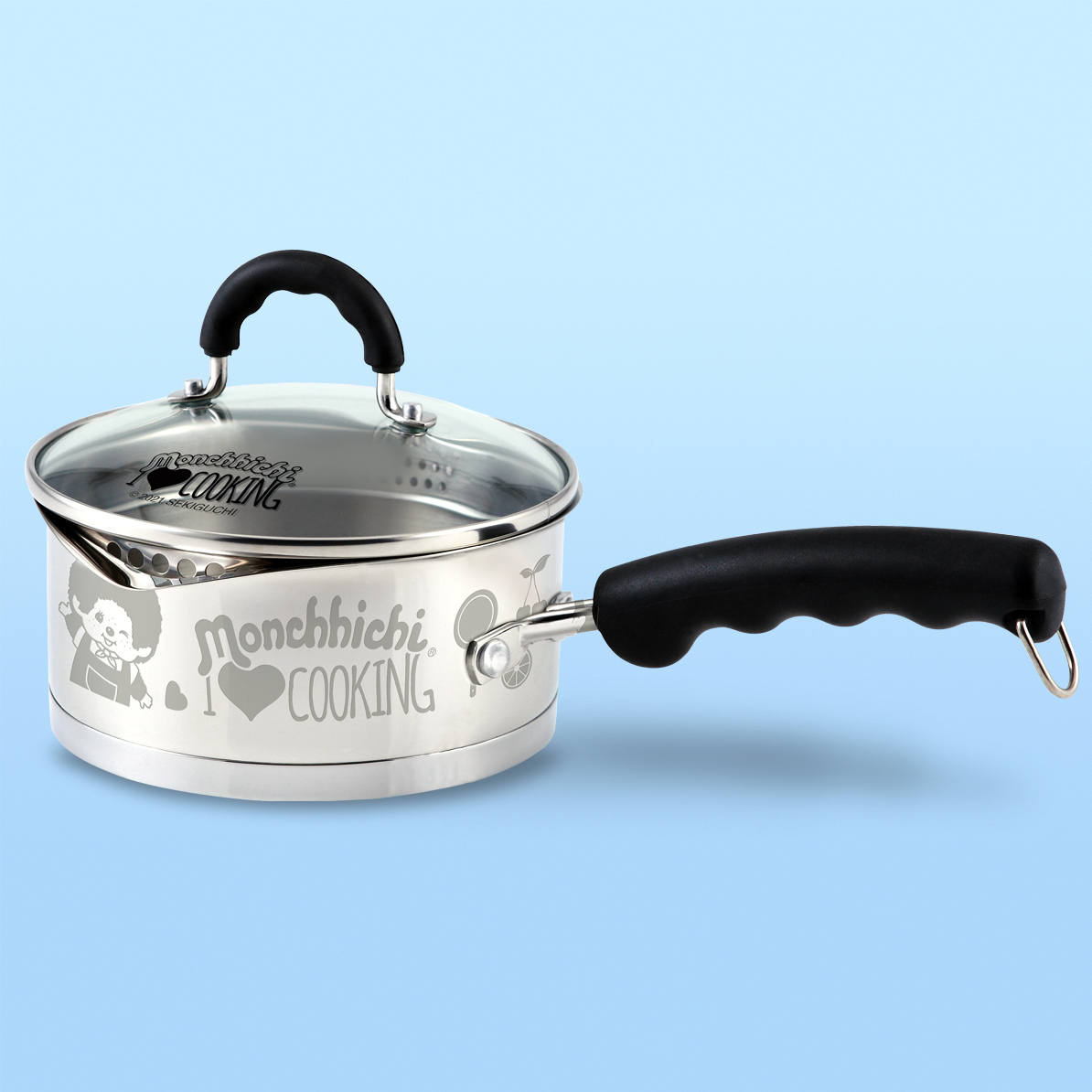 saucepan with spout saucepan with spout