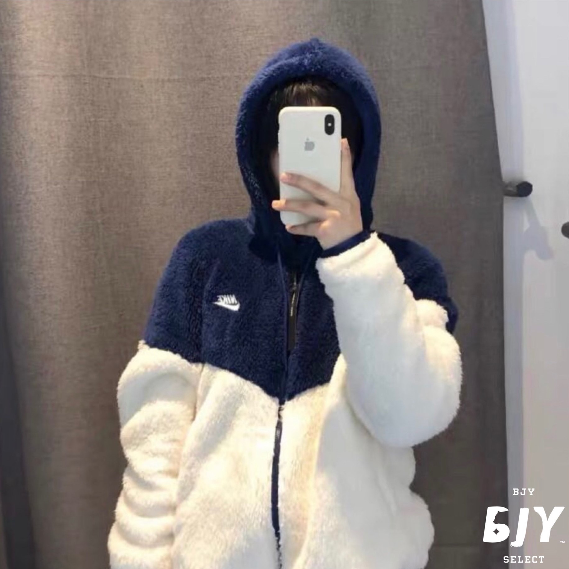 NIKE 拼接 毛絨 連帽 外套 / 下單後不要因為女朋友要跟你分手就棄我單！我女朋友看起來很多嗎？ 請你相信自己你還會再交新的女朋友！ BV5469-492 11-3