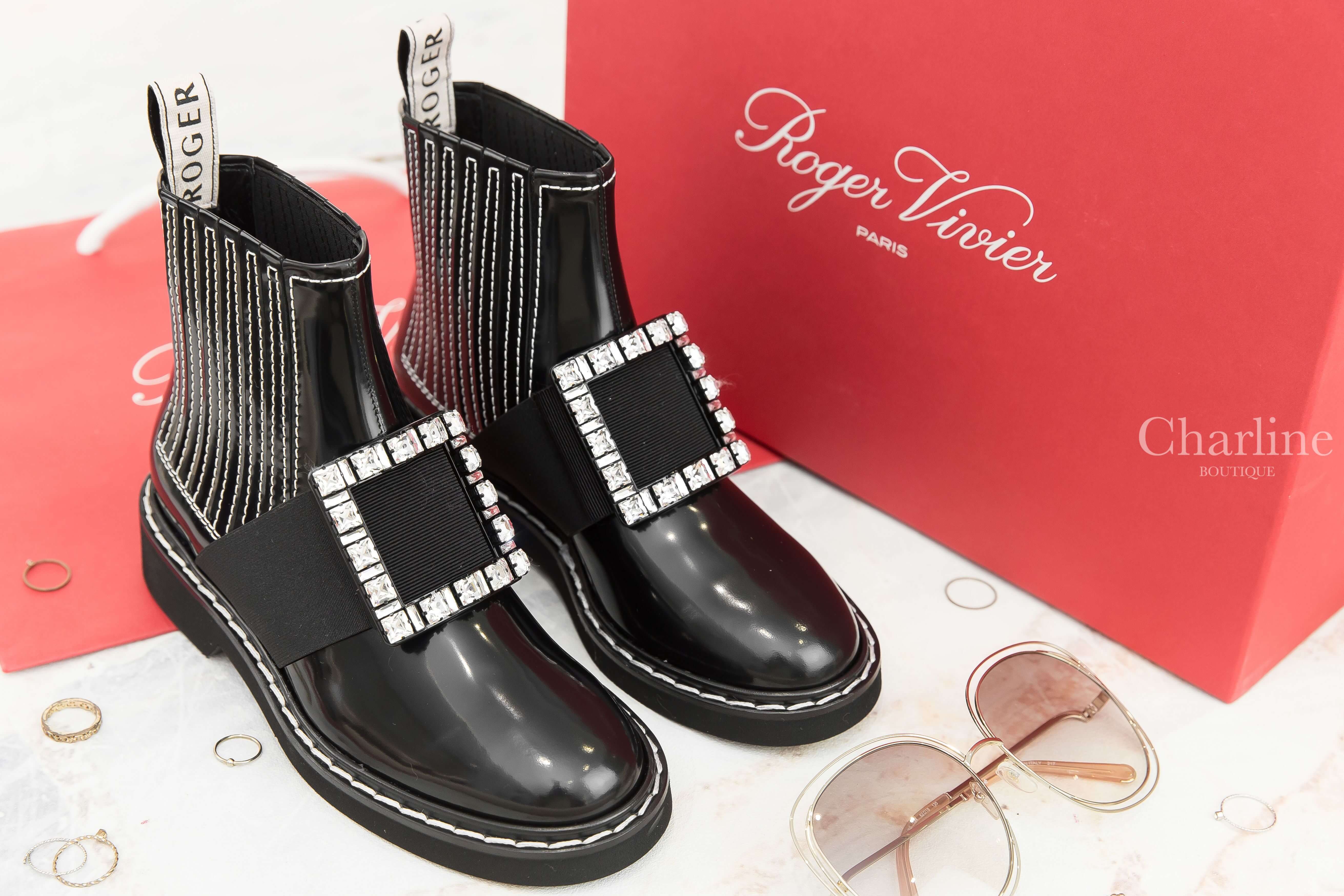 Roger Vivier Viv' Rangers Stitch Strass Buckle Booties In Leather 黑色白線漆皮百褶銀色水晶方釦短靴