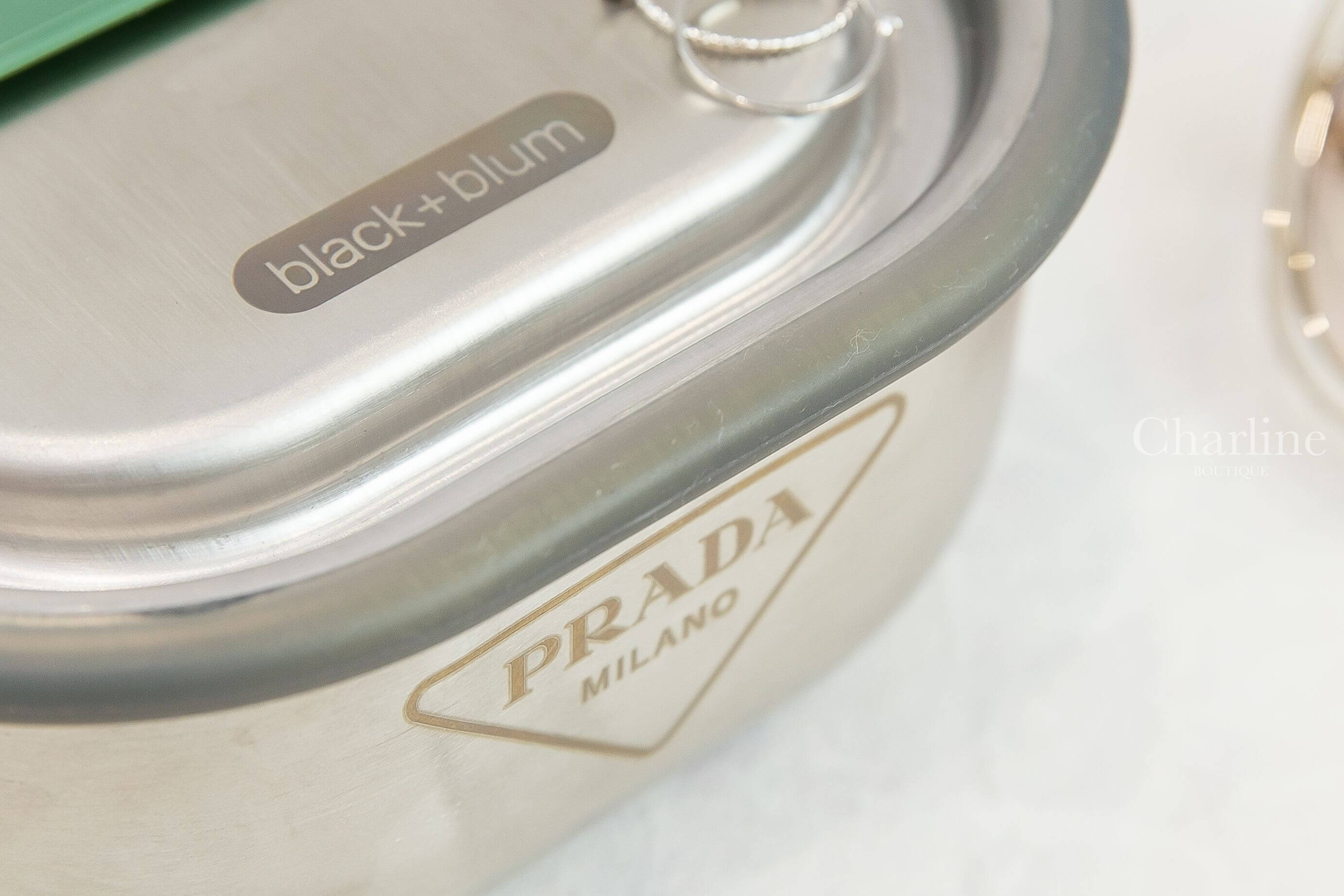 Lunch box online prada