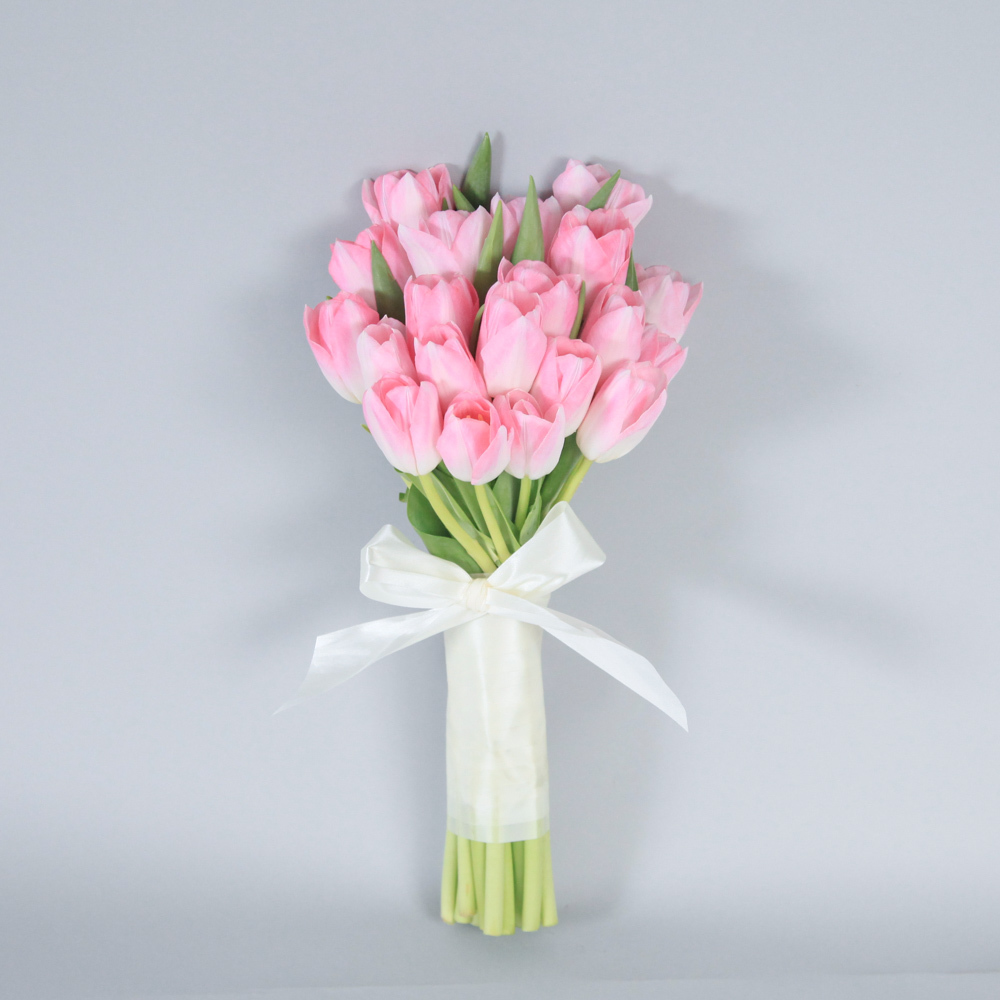 經典鬱金香捧花