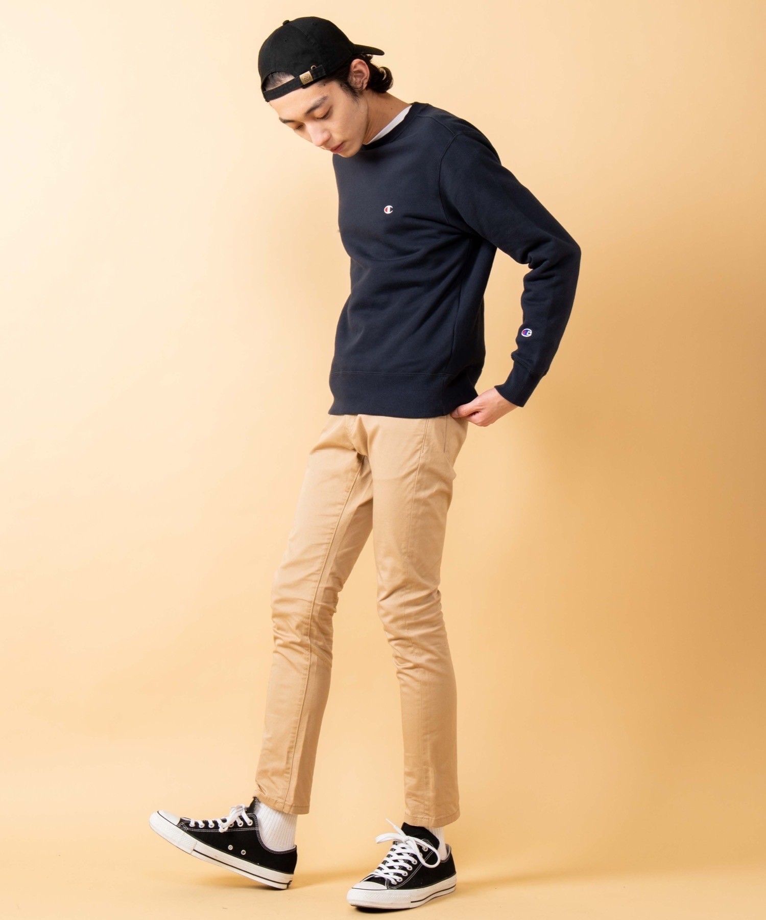 日版 Champion Small Logo Crew Neck Sweatshirt (軍藍色)