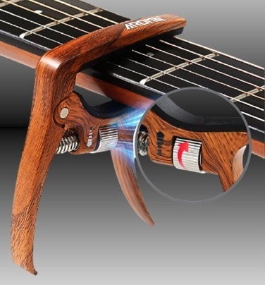 AROMA AROMA 鋅合金移調夾 AC30 木紋色 第 6 張圖片｜三峽效果器