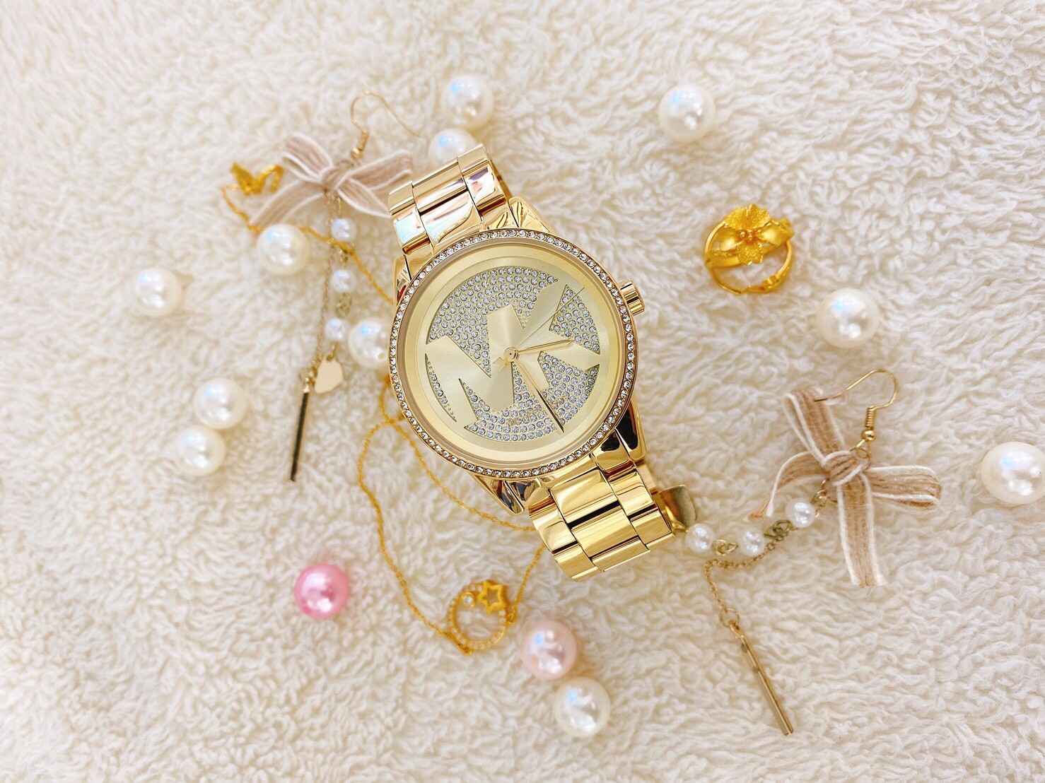 【MICHAEL KORS】  經典滿鑽MK亮金腕錶 MK6862 41 mm 現代鐘錶