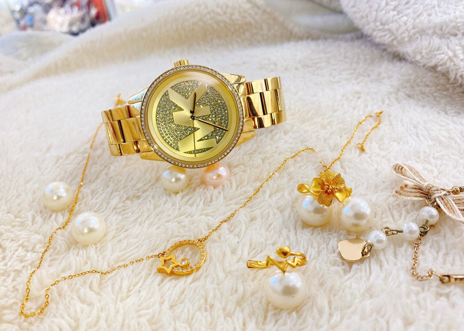 【MICHAEL KORS】  經典滿鑽MK亮金腕錶 MK6862 41 mm 現代鐘錶