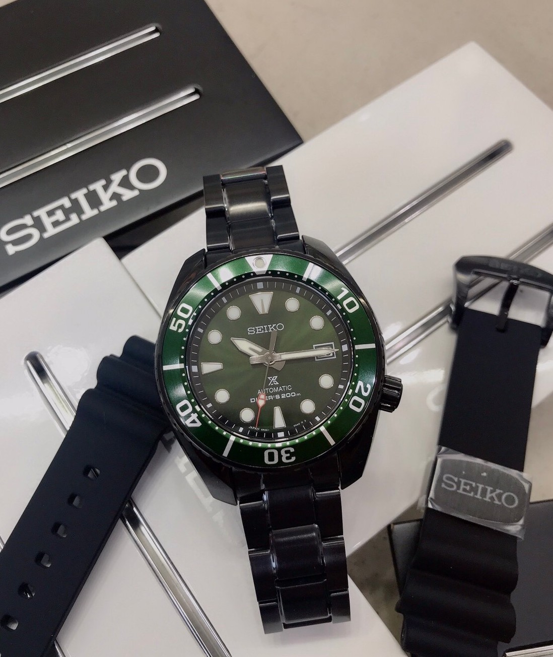 【SEIKO 精工】Prospex SCUBA 限量200米潛水機械錶  6R35-01A0G  45mm 現代鐘錶