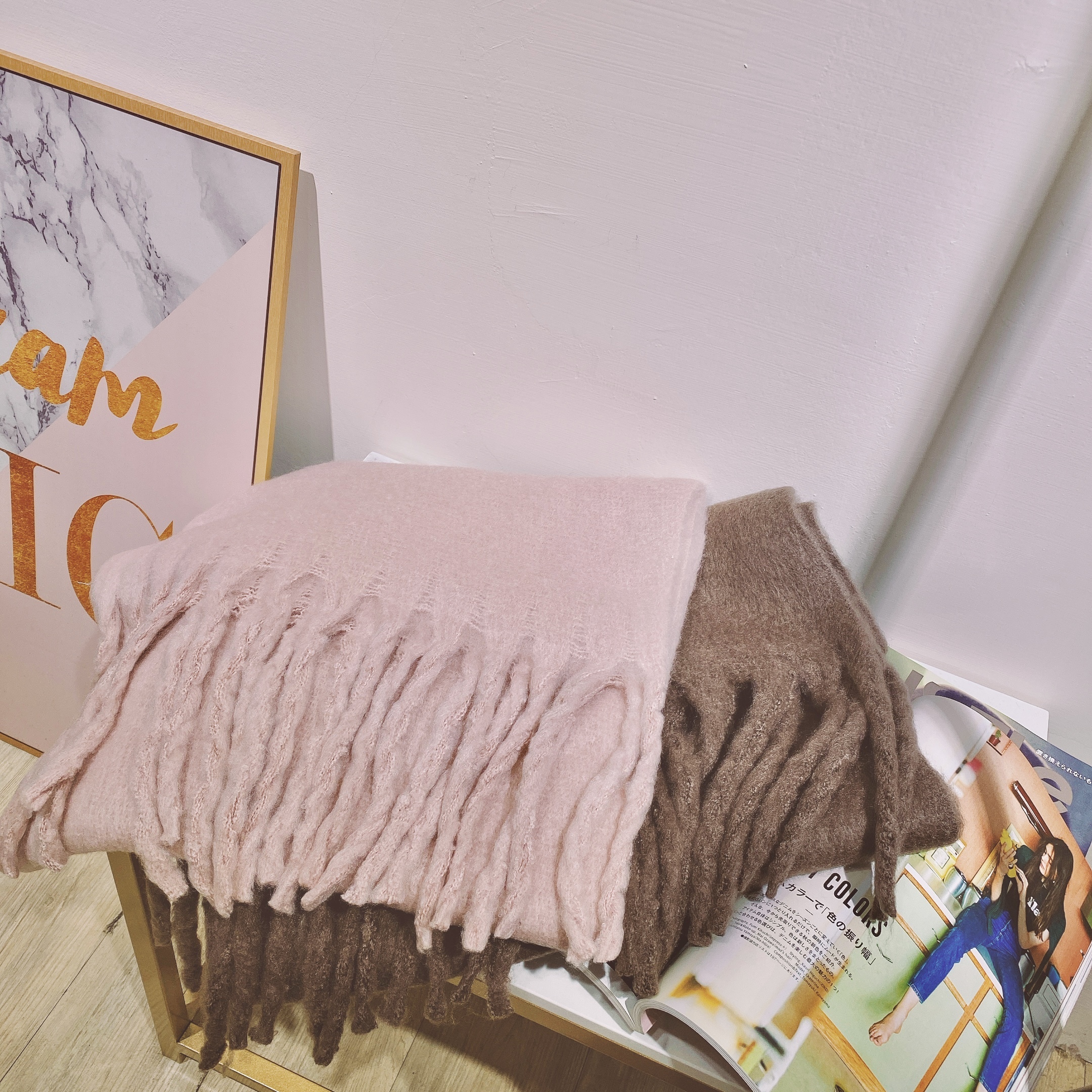 麻豆包色霧感軟綿澎澎圍巾