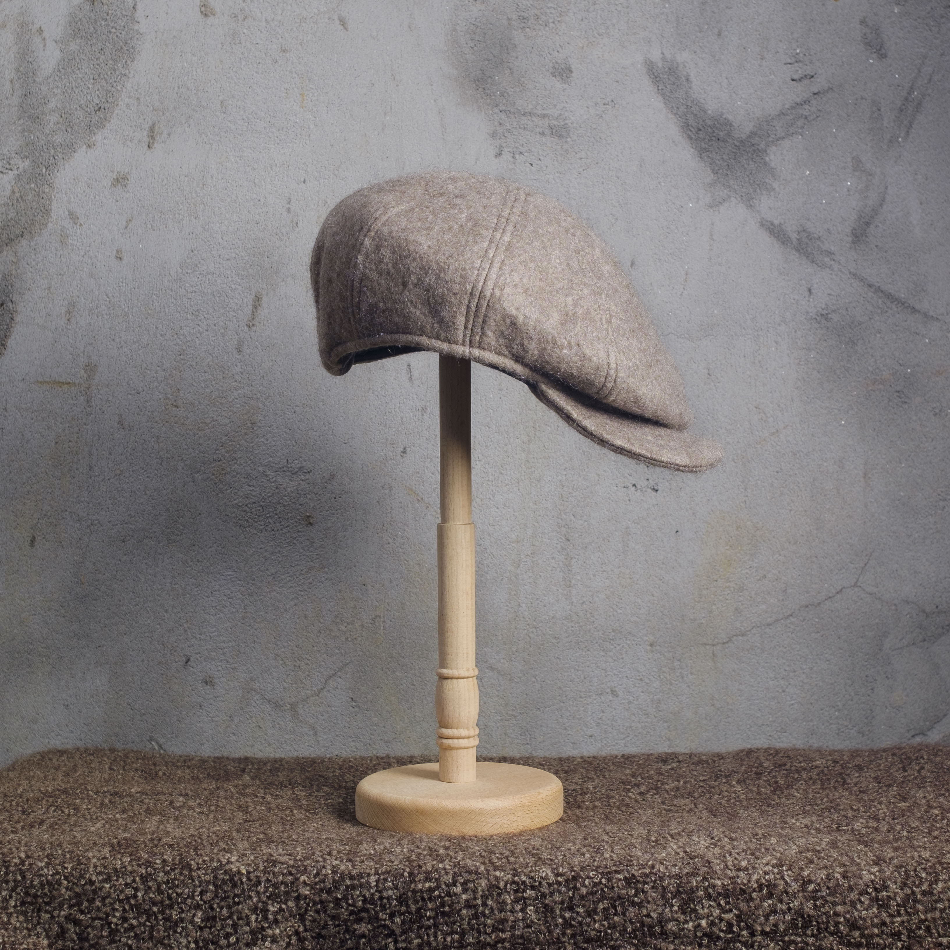 犛牛絨毛氈報童帽｜灰色｜中國藏區