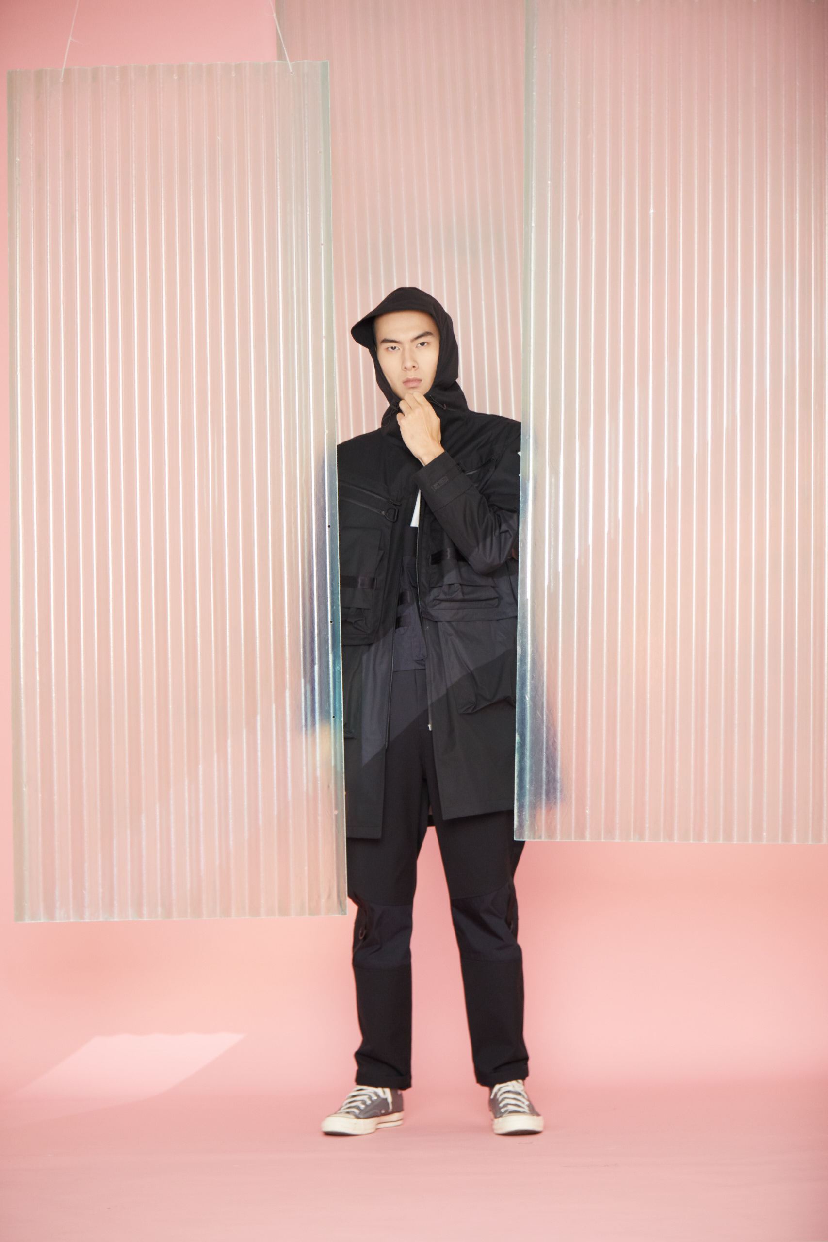 防水拆卸口袋膝上風衣 - 黑 (Xpore高機能)